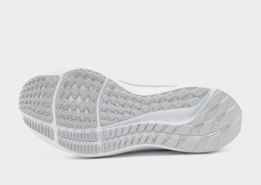 Dámska bežecká obuv NIKE AIR ZOOM PEGASUS 40 DV3854-101 Bílá