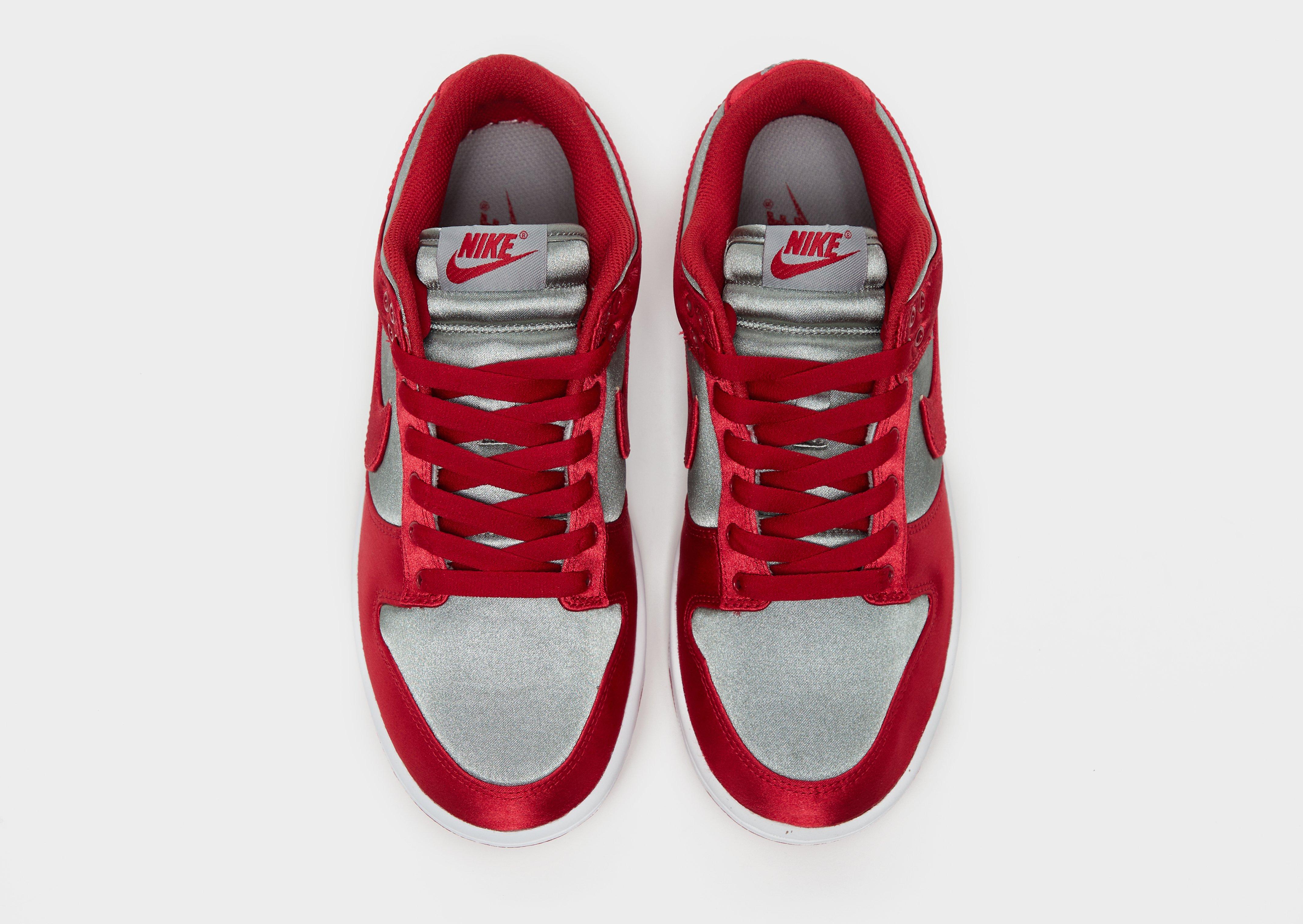 Дамски обувки NIKE DUNK LOW ESS SNKR  DX5931-001 Червен