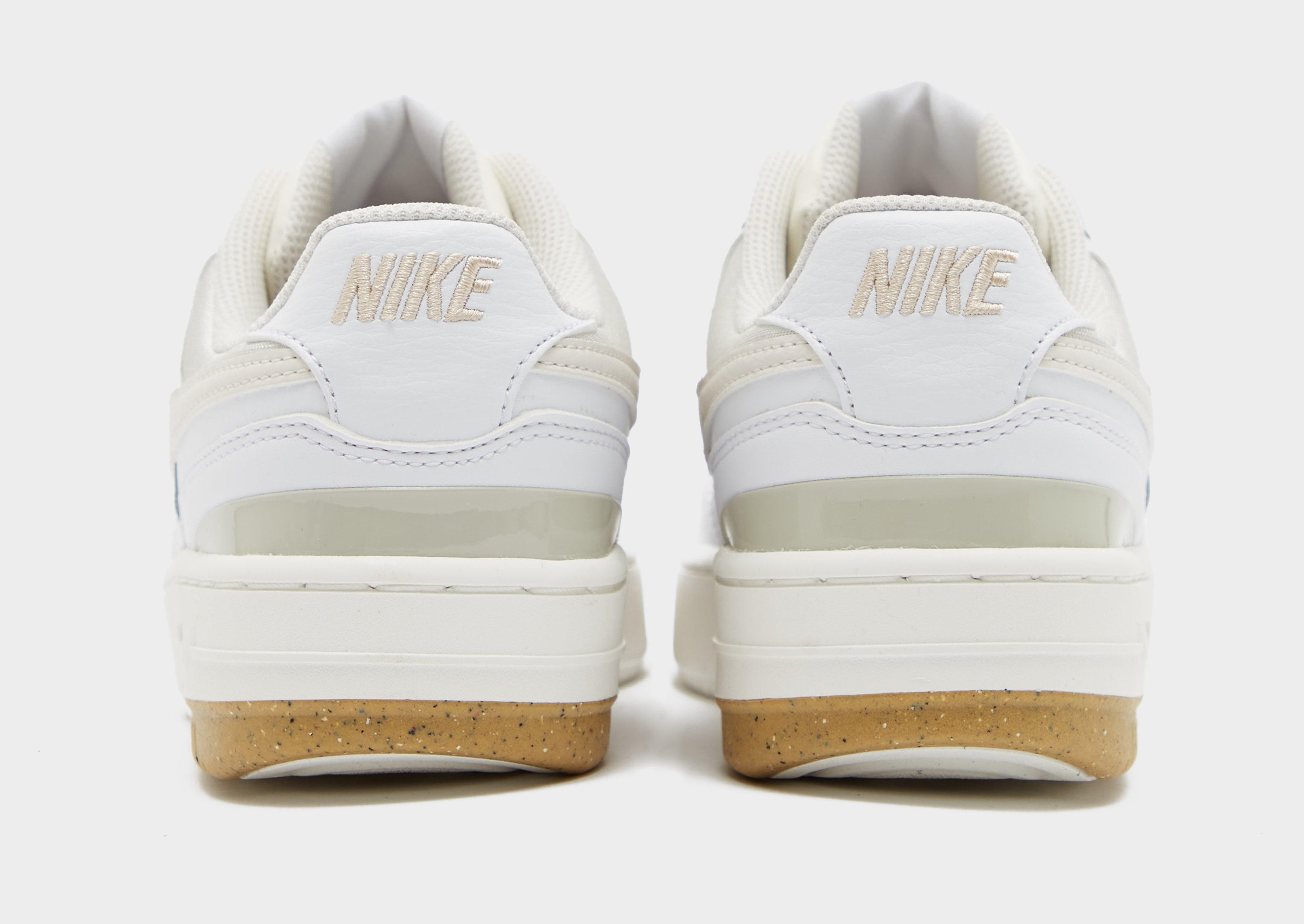 Дамски обувки NIKE GAMMA FORCE DX9176-103 Бежов