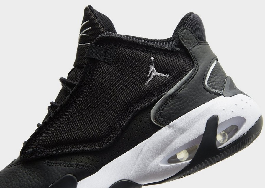 Adidași pentru bărbați JORDAN MAX AURA 4 DN3687-002 Negru