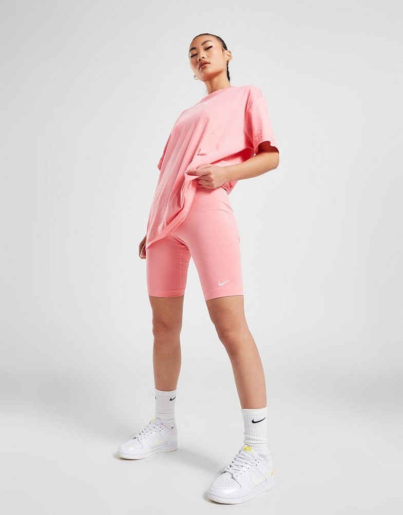 Krótkie spodenki, szorty damskie NIKE SPODNIE W NSW ESSNTL MR BIKER SHORT CZ8526611 Różowy