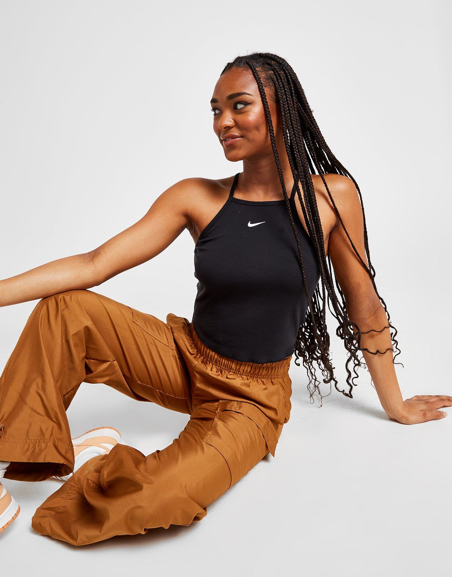 Жіночі топи NIKE МАЙКА W NSW ESSNTL RIB CAMI МАЙКА DV7960-010 Чорний