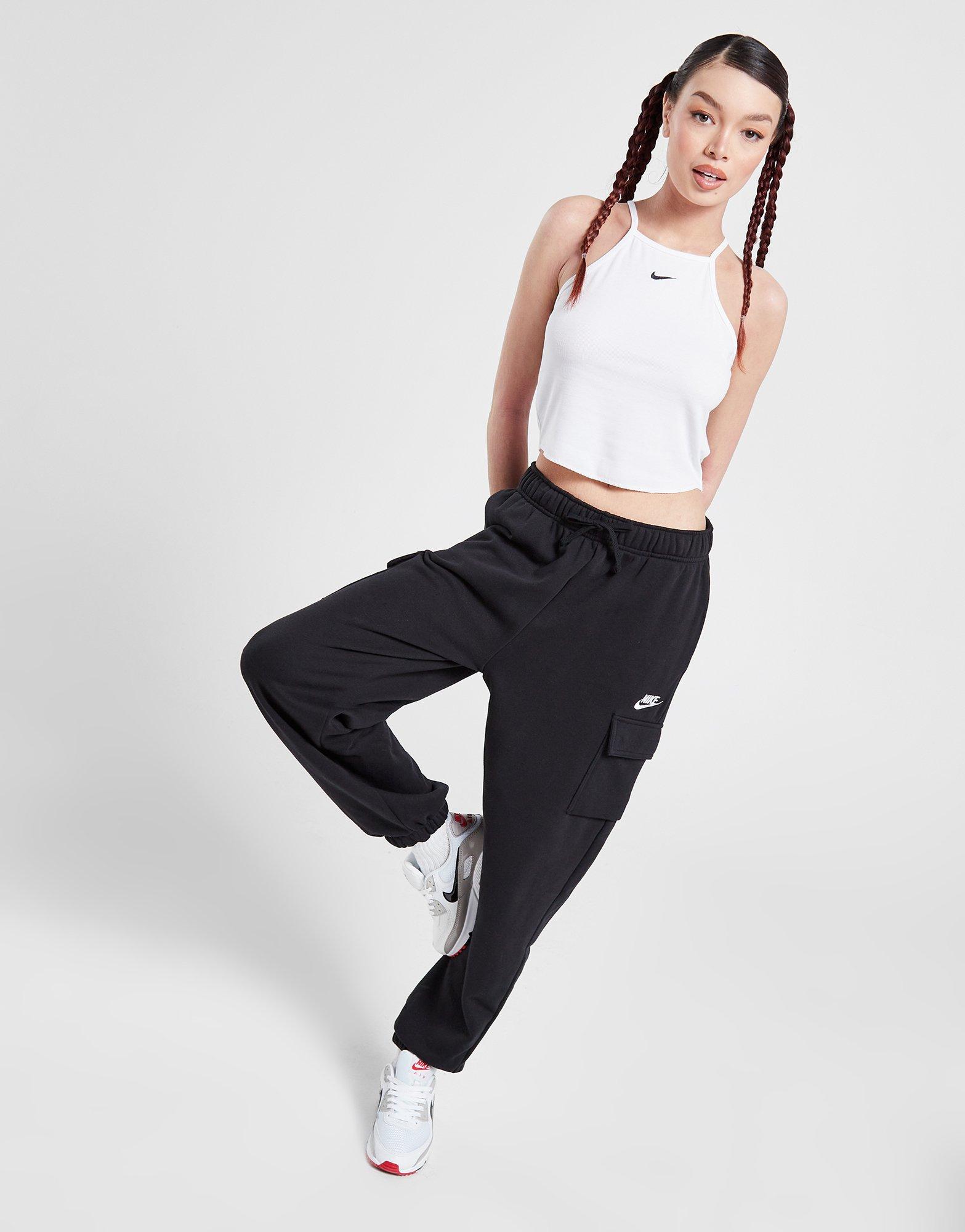 Moteriški marškinėliai NIKE MARŠKINĖLIAI W NSW ESSNTL   RIB CAMI MARŠKINĖLIAI TEE DV7960-100 Balta