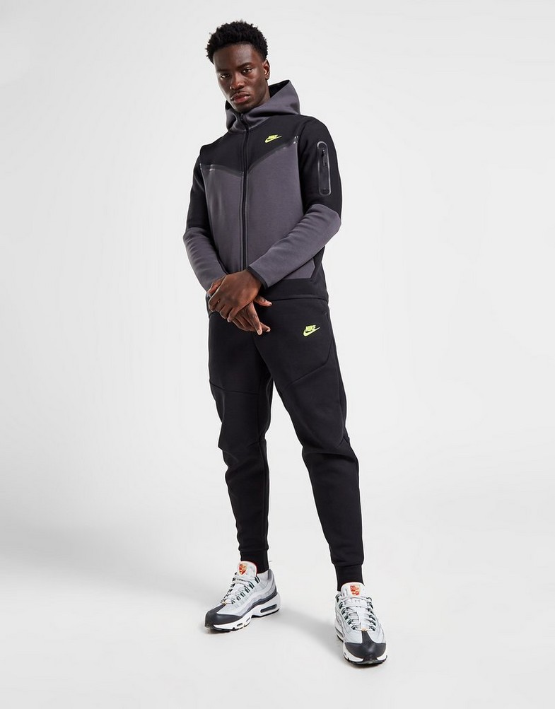 Pantaloni pentru bărbați NIKE PANTALONI  M NSW TCH FLC JGGR S PANTS DV0538-010 Negru