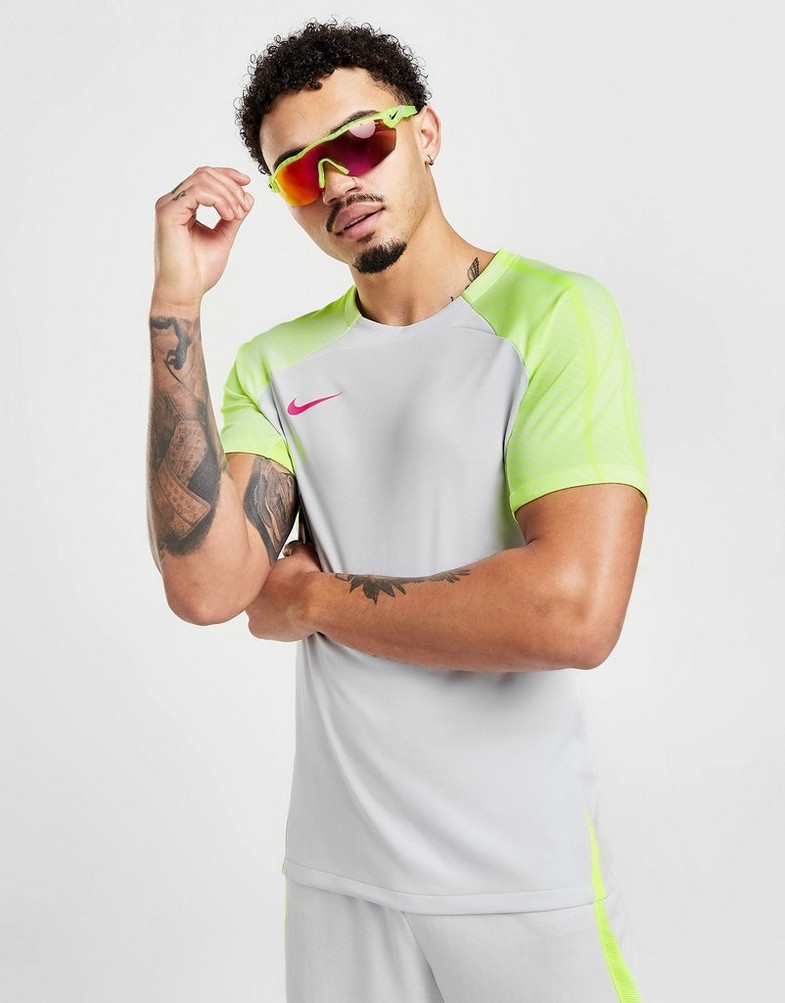 Koszulka, t-shirt męski NIKE T-SHIRT STRIKE TEE GRY/VOLT TEE DV9237-043 Szary