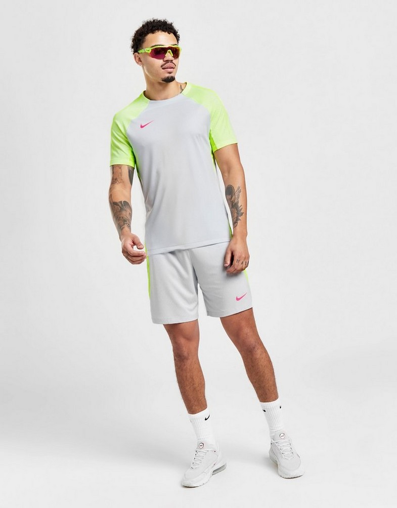 Férfi póló NIKE PÓLÓ STRIKE TEE GRY/VOLT TEE DV9237-043 Szürke