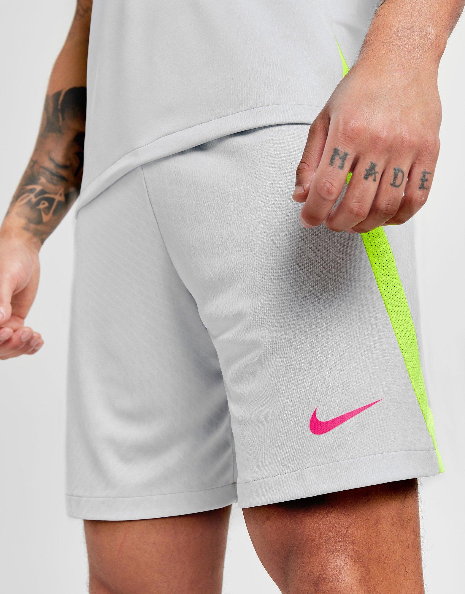 Чоловічі шорти NIKE ШОРТИ STRIKE SHT GRY/VOLT SHORT DV9276-043 Сірий