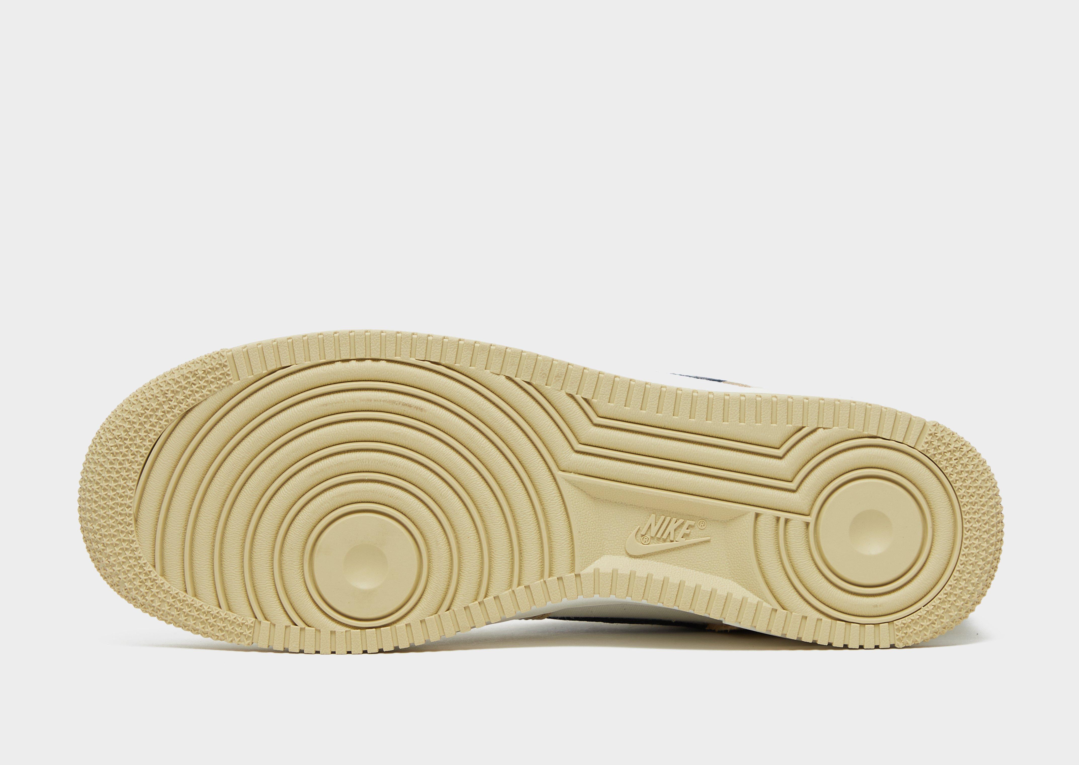 Мъжки маратонки NIKE AIR FORCE 1 '07 LX DV7186-700 Бежов