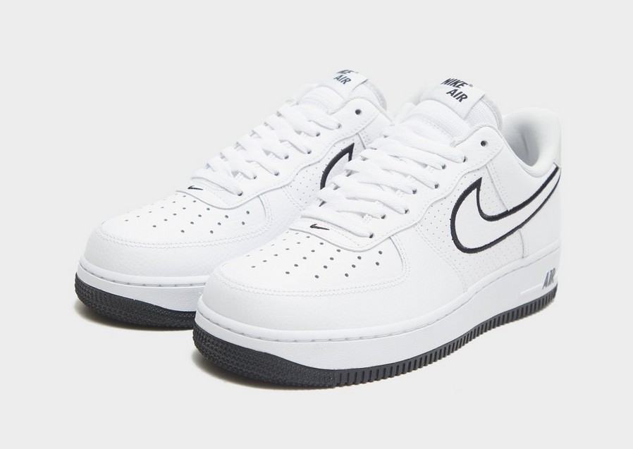 Adidași pentru bărbați NIKE AIR FORCE 1 '07  FJ4211-100 Alb