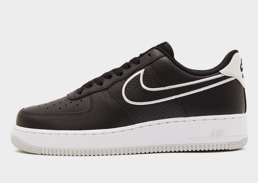 Buty sneakersy męskie NIKE AIR FORCE 1 '07  FJ4211-001 Czarny