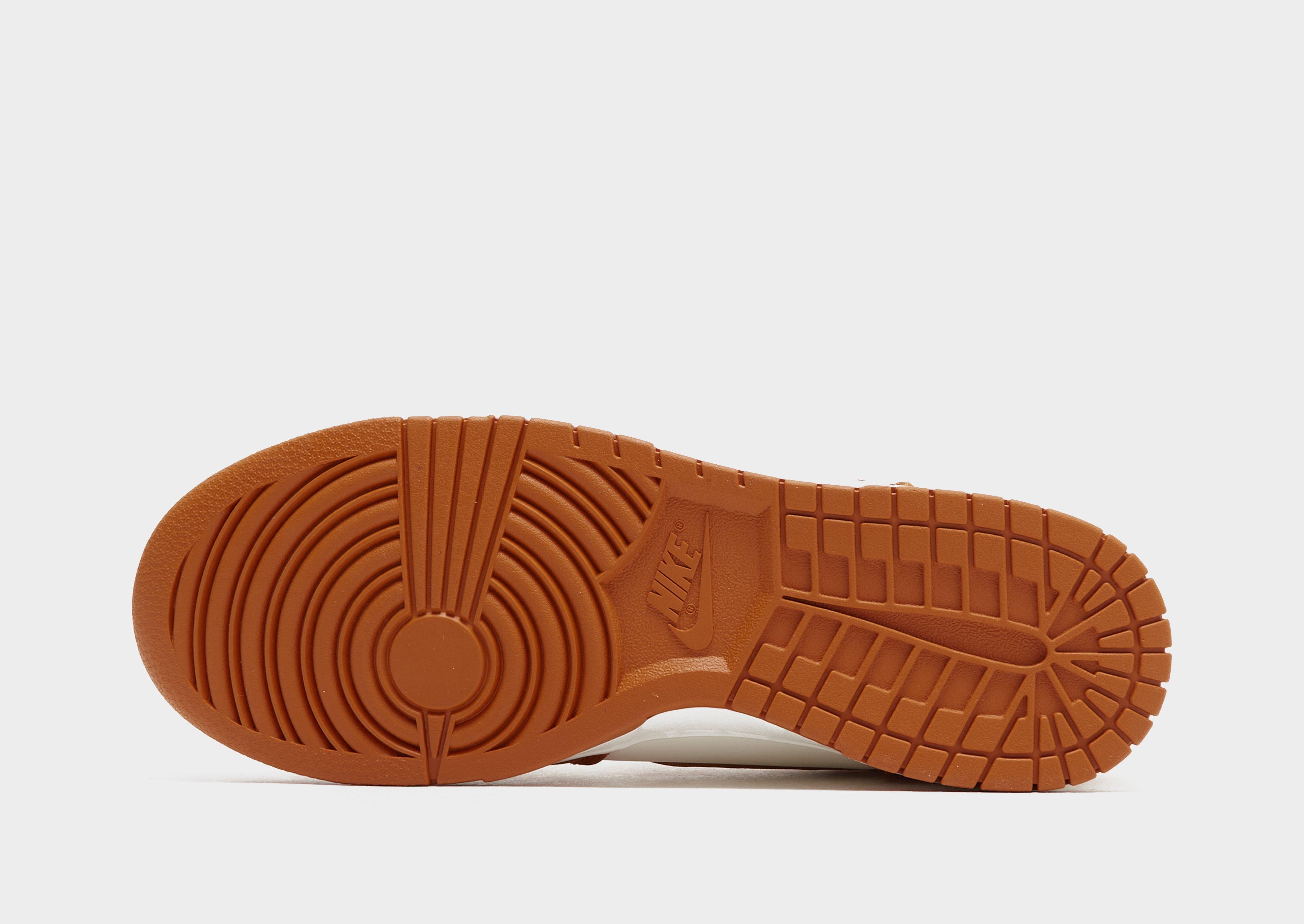 Kedai vyrams NIKE DUNK HI RETRO SE DV7223-800 Oranžinė