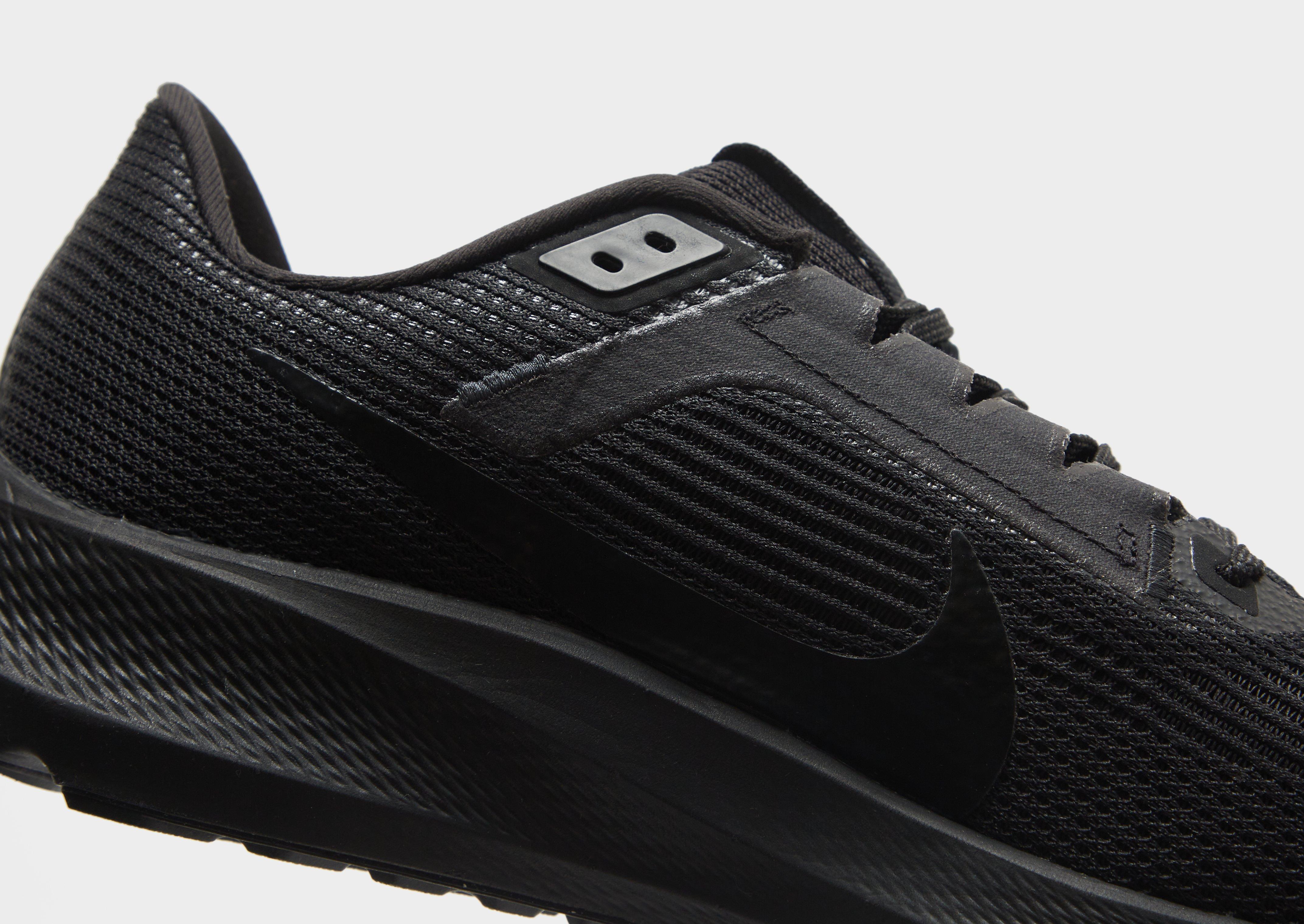 Pánske tenisky NIKE AIR ZOOM PEGASUS 40 DV3853-002 Černá