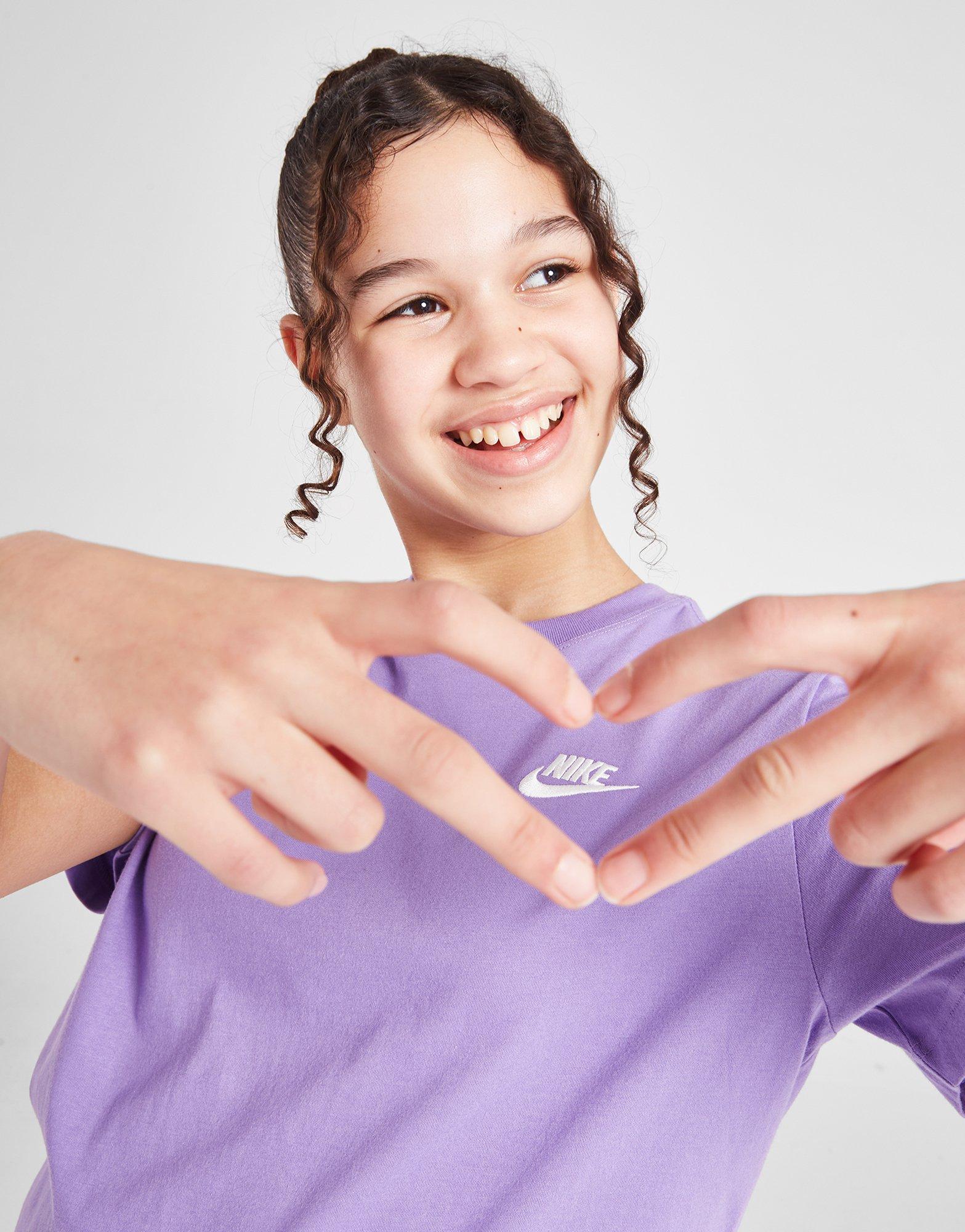 Vaikiški marškinėliai NIKE MARŠKINĖLIAI G NSW TEE CLUB SS BOY FD0927-567 Violetinė