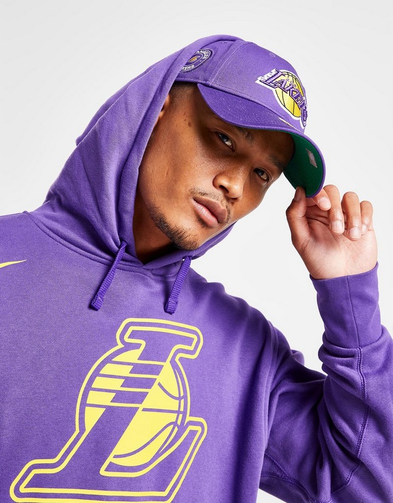 Czapka z daszkiem męska NEW ERA CZAPKA TEAM SIDE PATCH 940 LAKERS LOS ANGELES LAKERS 60298794 Fioletowy