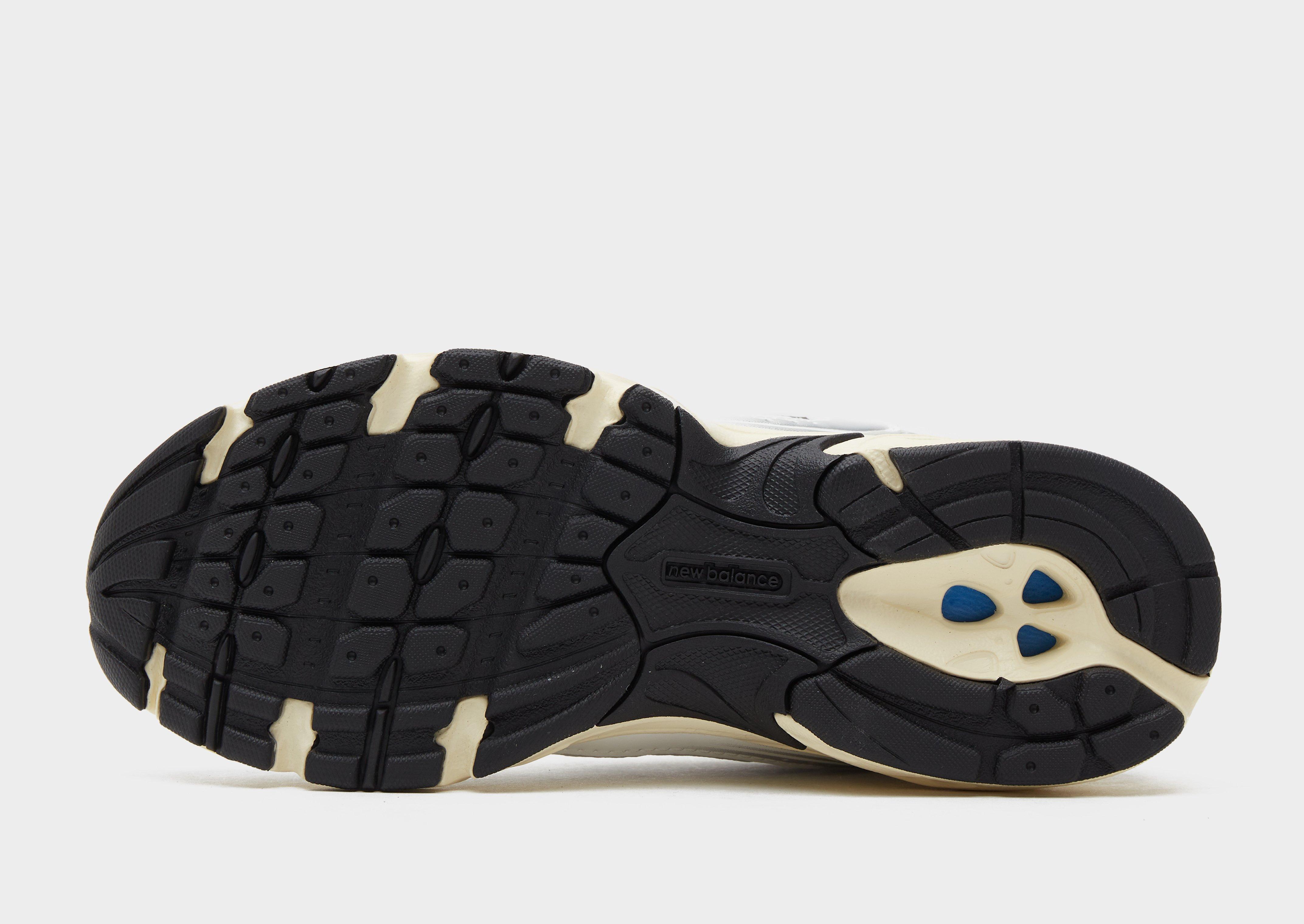 Kedai vyrams NEW BALANCE 530  MR530TA Balta