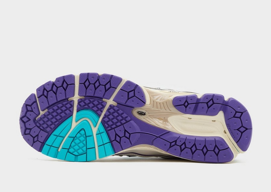 Чоловічі кросівки NEW BALANCE M_W1906RCV1 M1906RCF Сірий