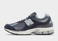 NEW BALANCE 2002R