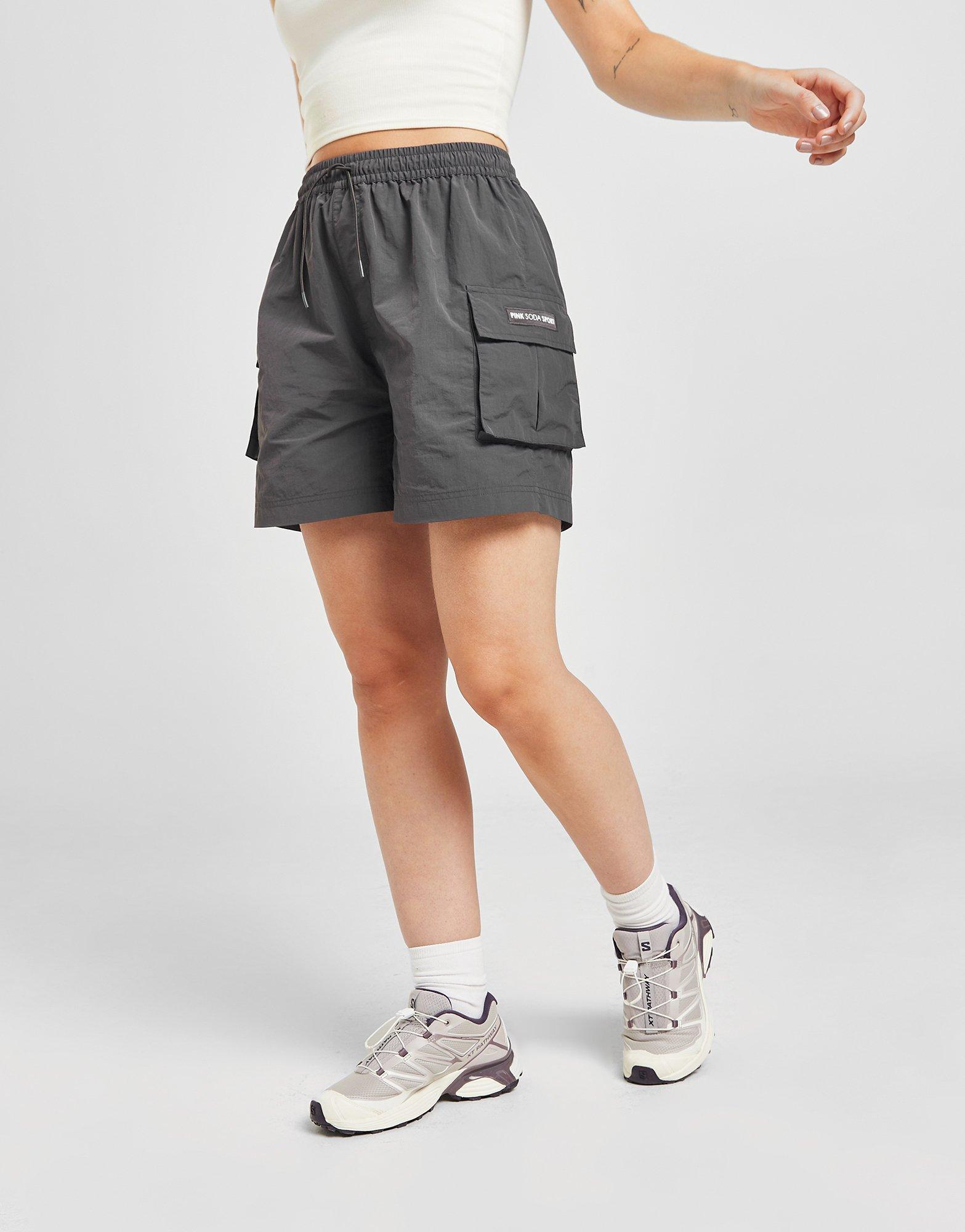 Pantaloni scurți pentru femei PINK SODA PANTALONI SCURȚI ROX CARGO SH IRON PSSTW11690040 Negru