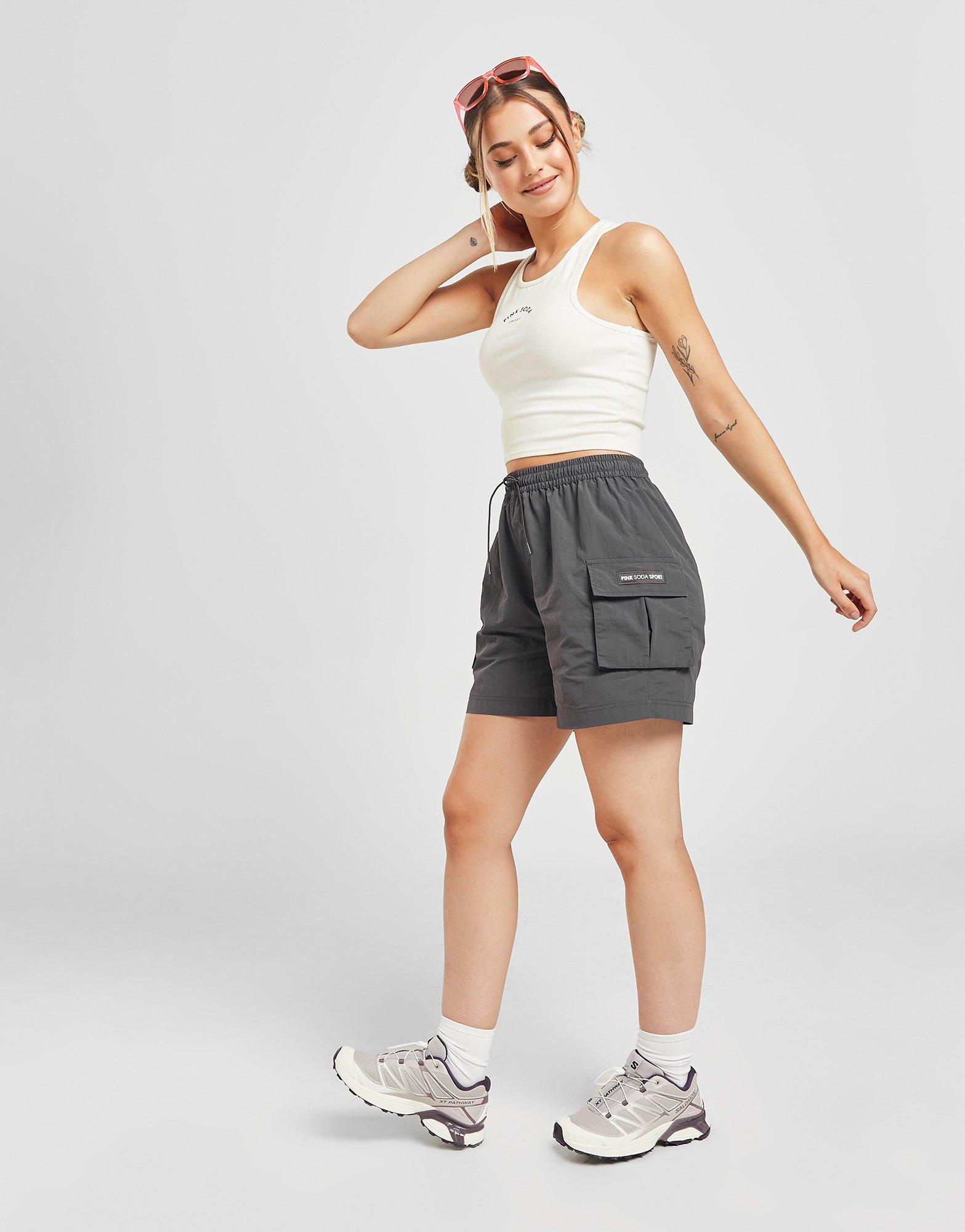 Pantaloni scurți pentru femei PINK SODA PANTALONI SCURȚI ROX CARGO SH IRON PSSTW11690040 Negru