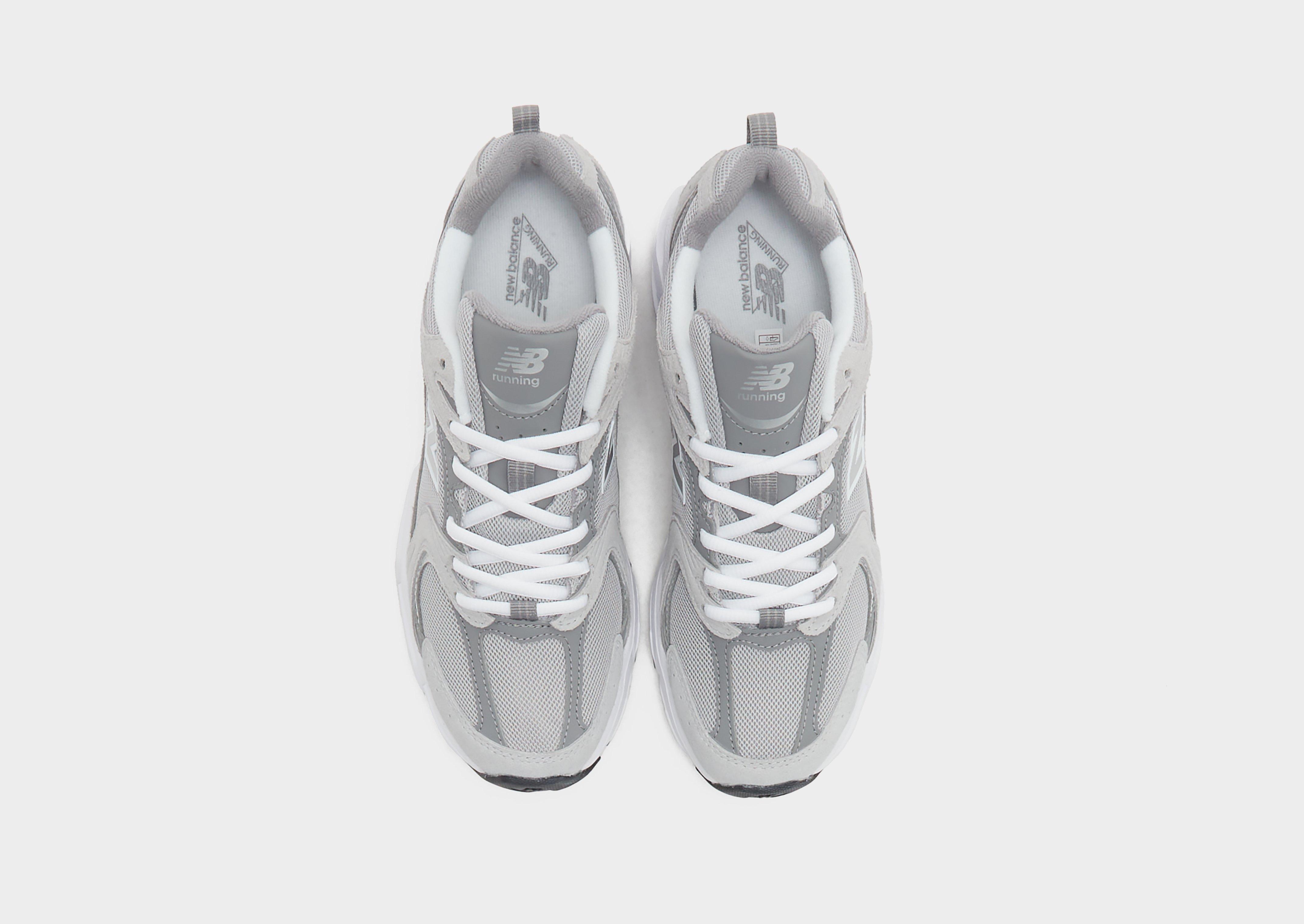 Дамски обувки NEW BALANCE 530  MR530CK Сив