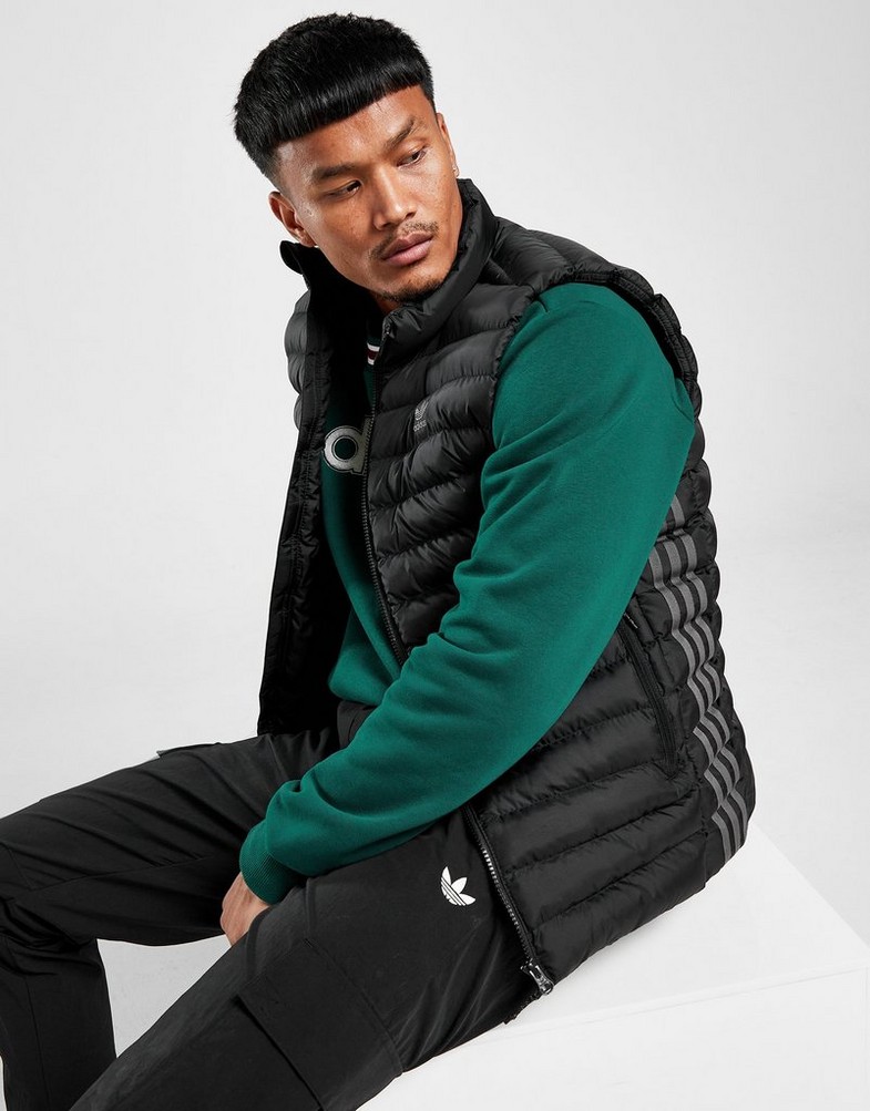 Vestă pentru bărbați ADIDAS VESTĂ GILET BLK IM2322 Negru