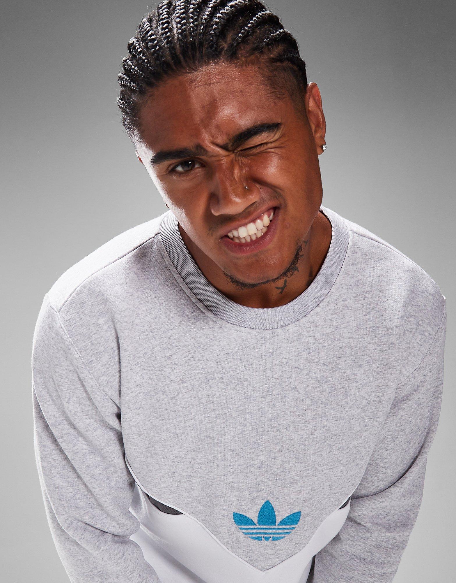 Pánska mikina ADIDAS MIKINA C CREW SWEATHIRT IP6307 Sivá