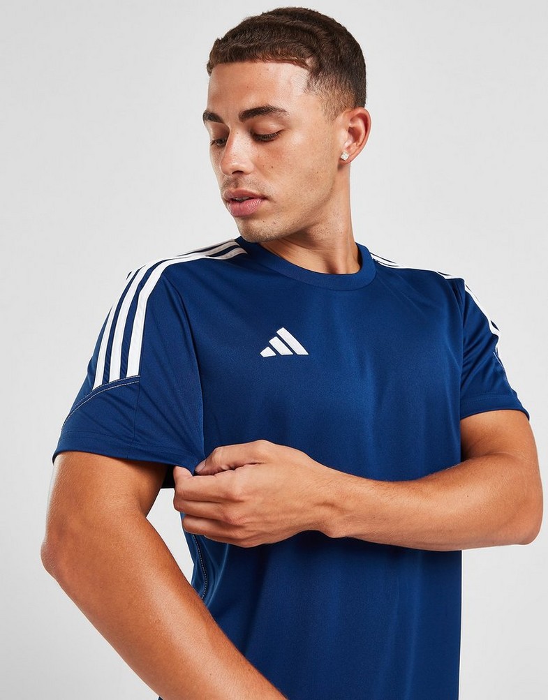 Tricou pentru bărbați ADIDAS TRICOU . IN8191 Albastru