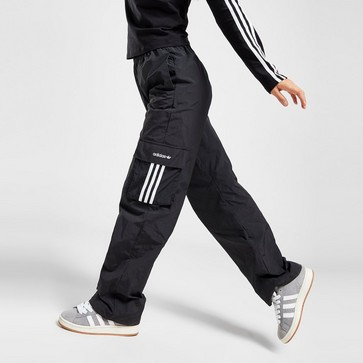 Pantaloni pentru femei ADIDAS PANTALONI  CARGO PANTS