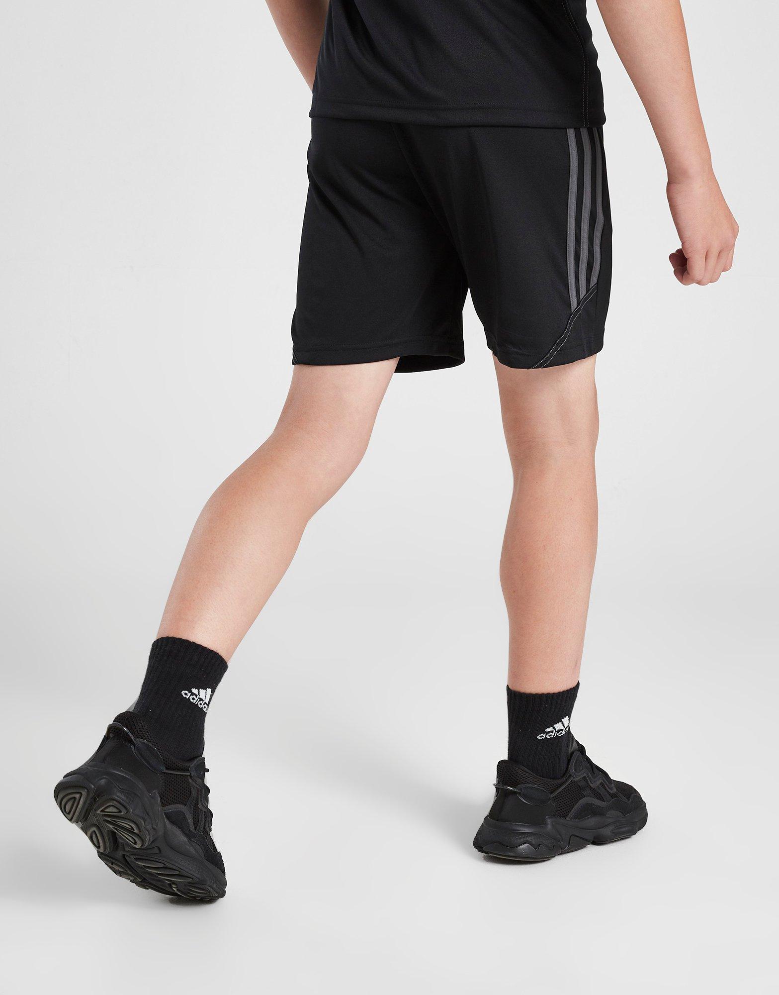 Дитячі шорти ADIDAS ШОРТИ TIRO SHRT BLK/GRY/RD IP0250 Чорний