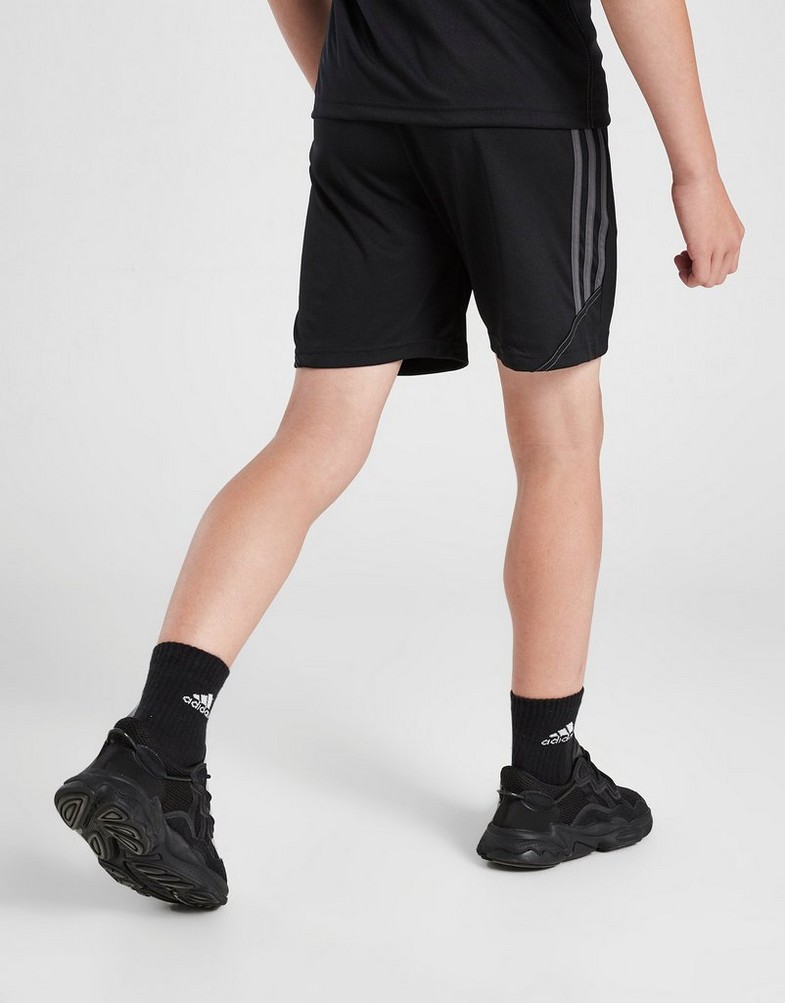 Krótkie spodenki, szorty dziecięce ADIDAS SZORTY TIRO SHRT BLK/GRY/RD