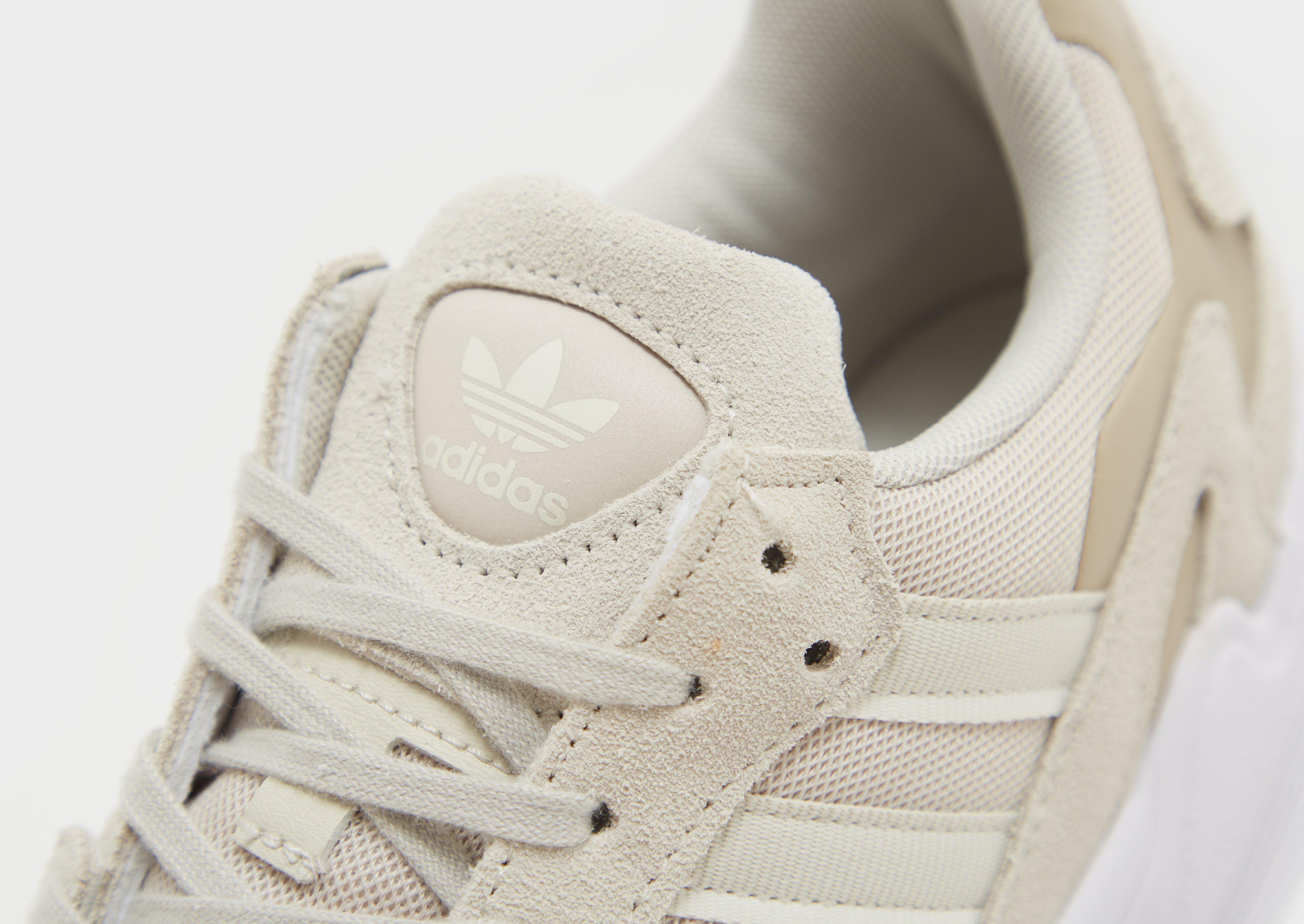 Дамски обувки ADIDAS FALCON W IG8303 Бежов