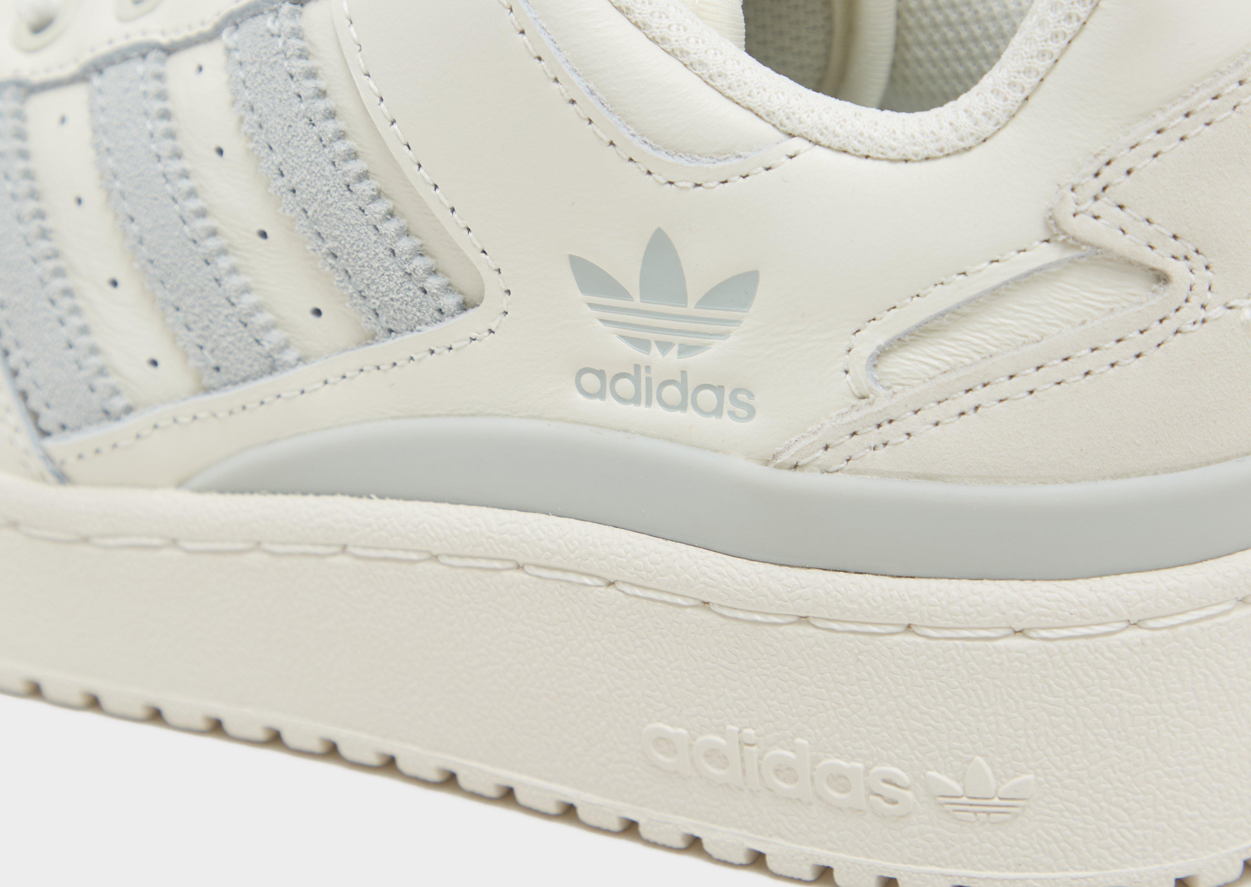 Дамски обувки ADIDAS FORUM BOLD STRIPES W IE7842 Бежов