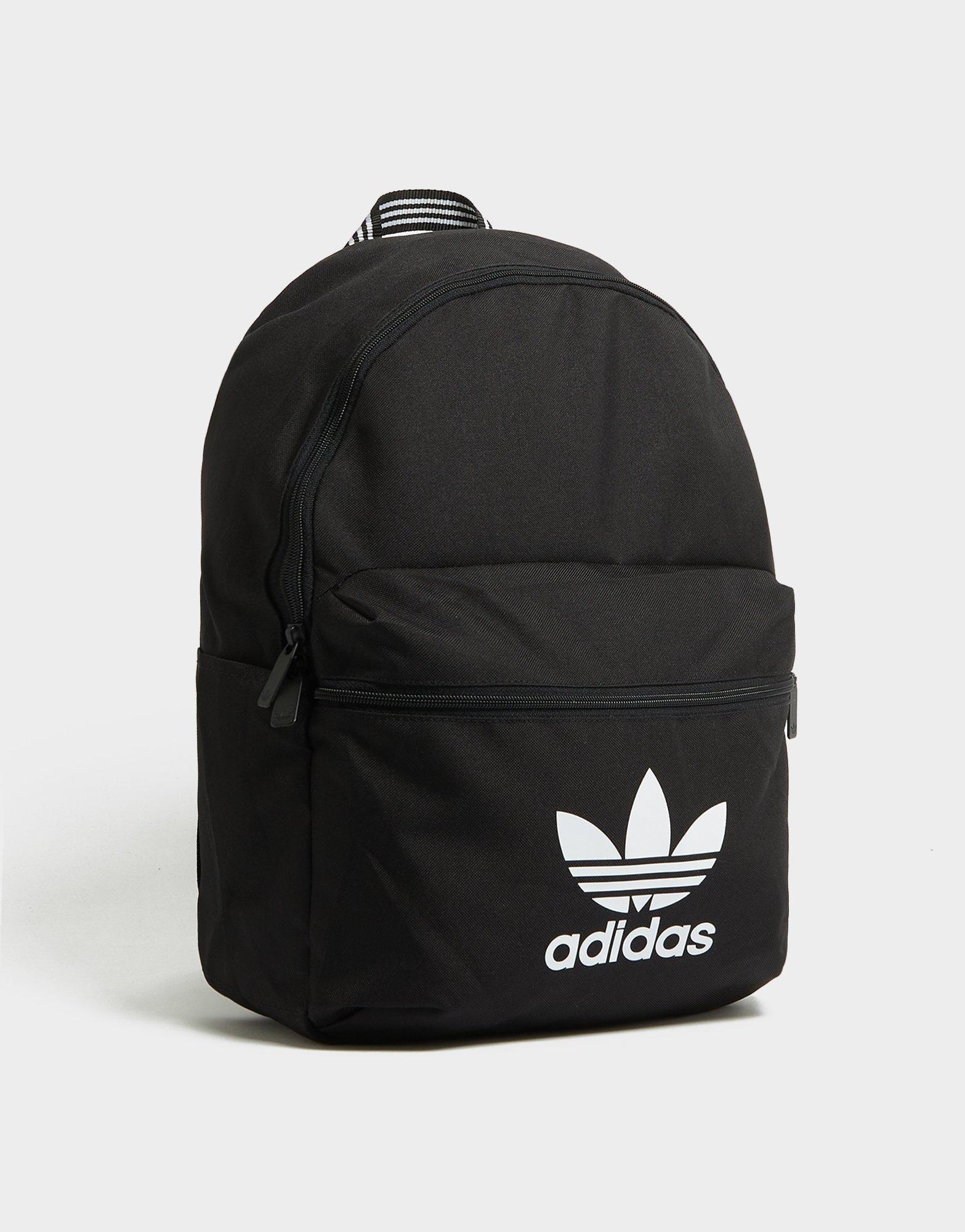 Чоловічі рюкзаки ADIDAS РЮКЗАК ADICOLOR BACKPK IJ0761 Чорний