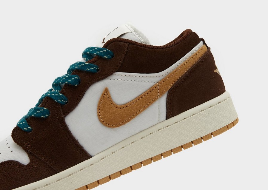 Gyerek sneakers AIR JORDAN 1 LOW SE  FB2216-200 Barna
