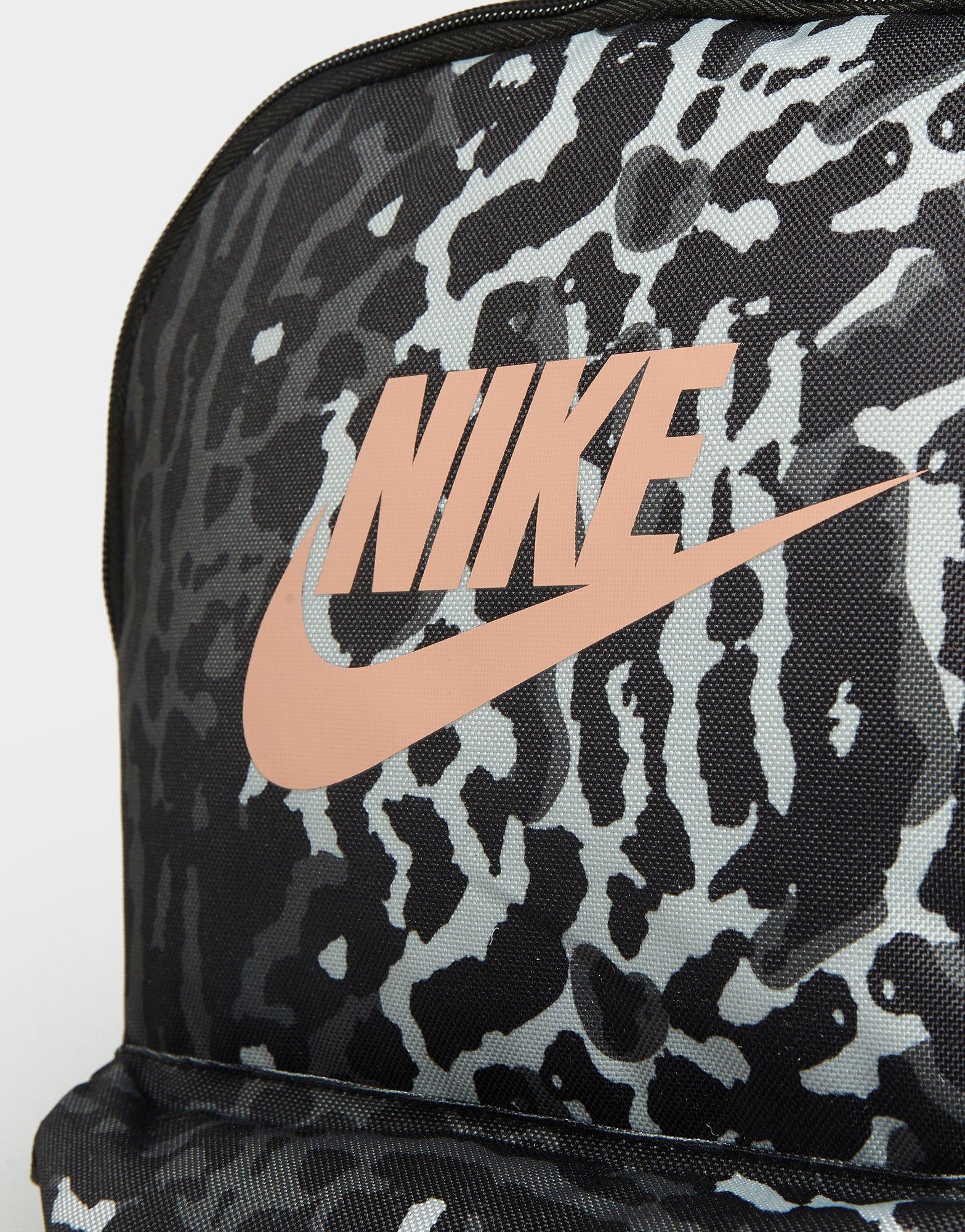 Мъжка раница NIKE РАНИЦА NK HERITAGE BKPK - CAMINAL FB2839-011 Черен