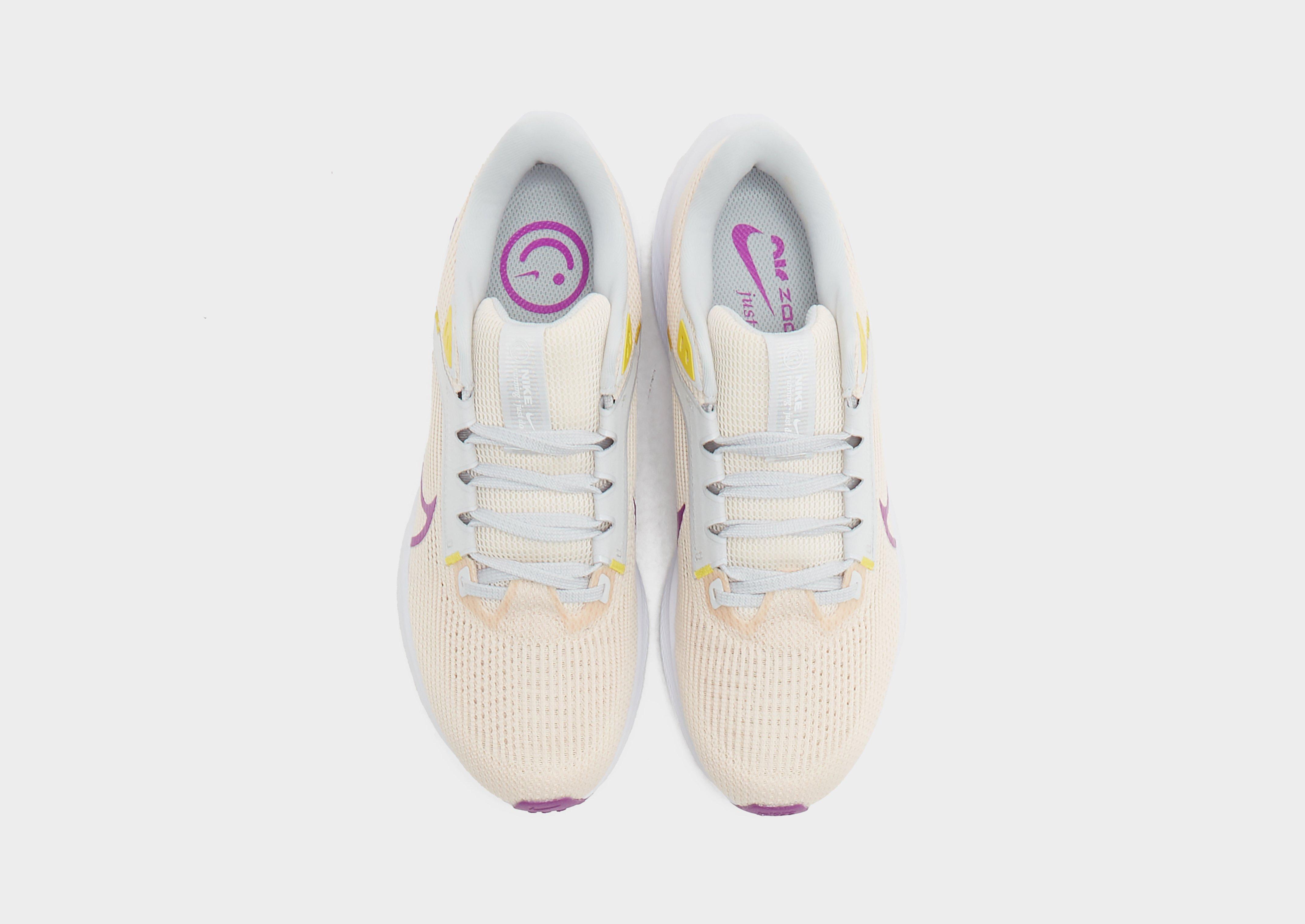 Női futócipők NIKE AIR ZOOM PEGASUS 40 DV3854-800 Bézs