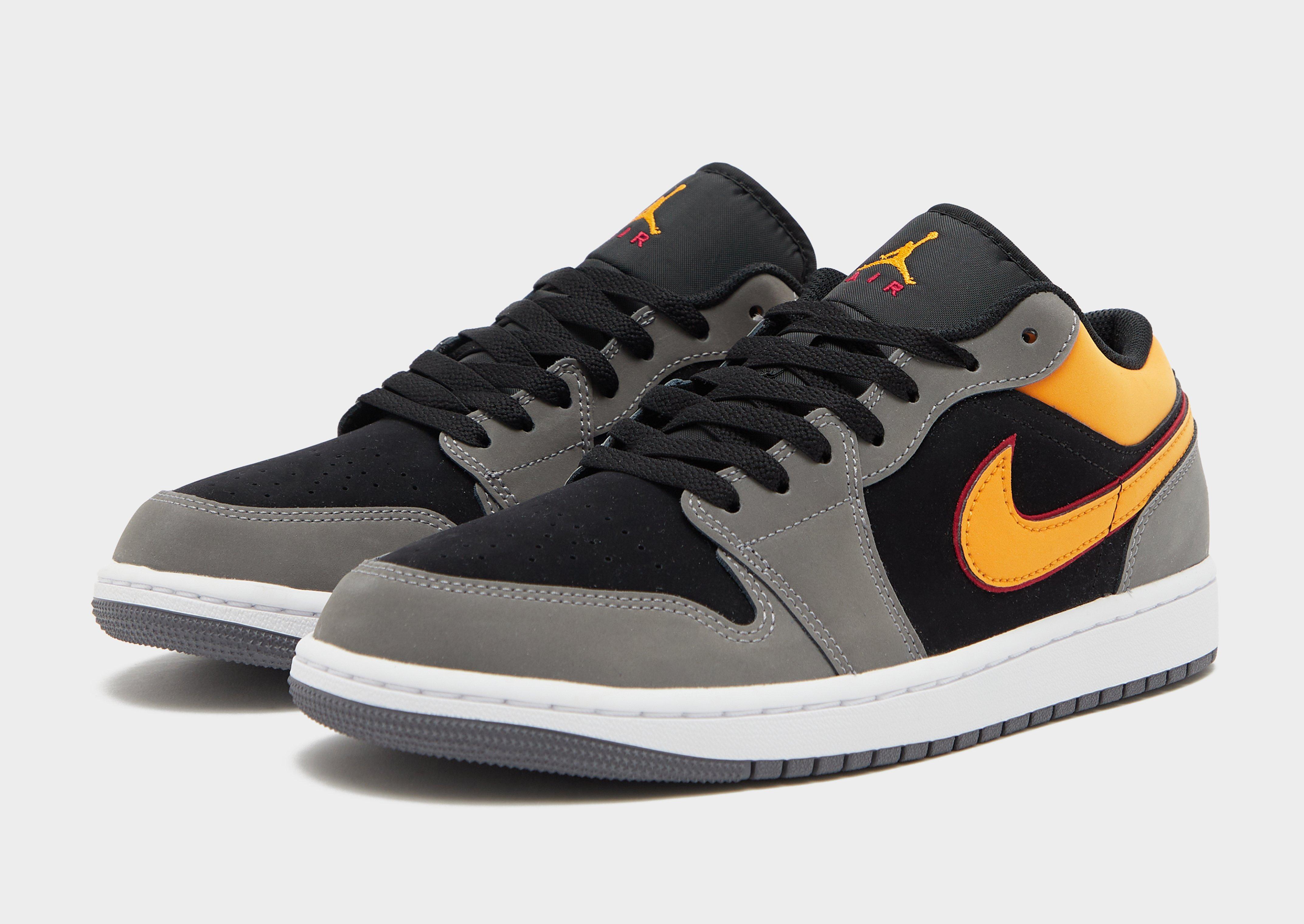 Buty sneakersy męskie AIR JORDAN 1 LOW SE  FN7308-008 Szary