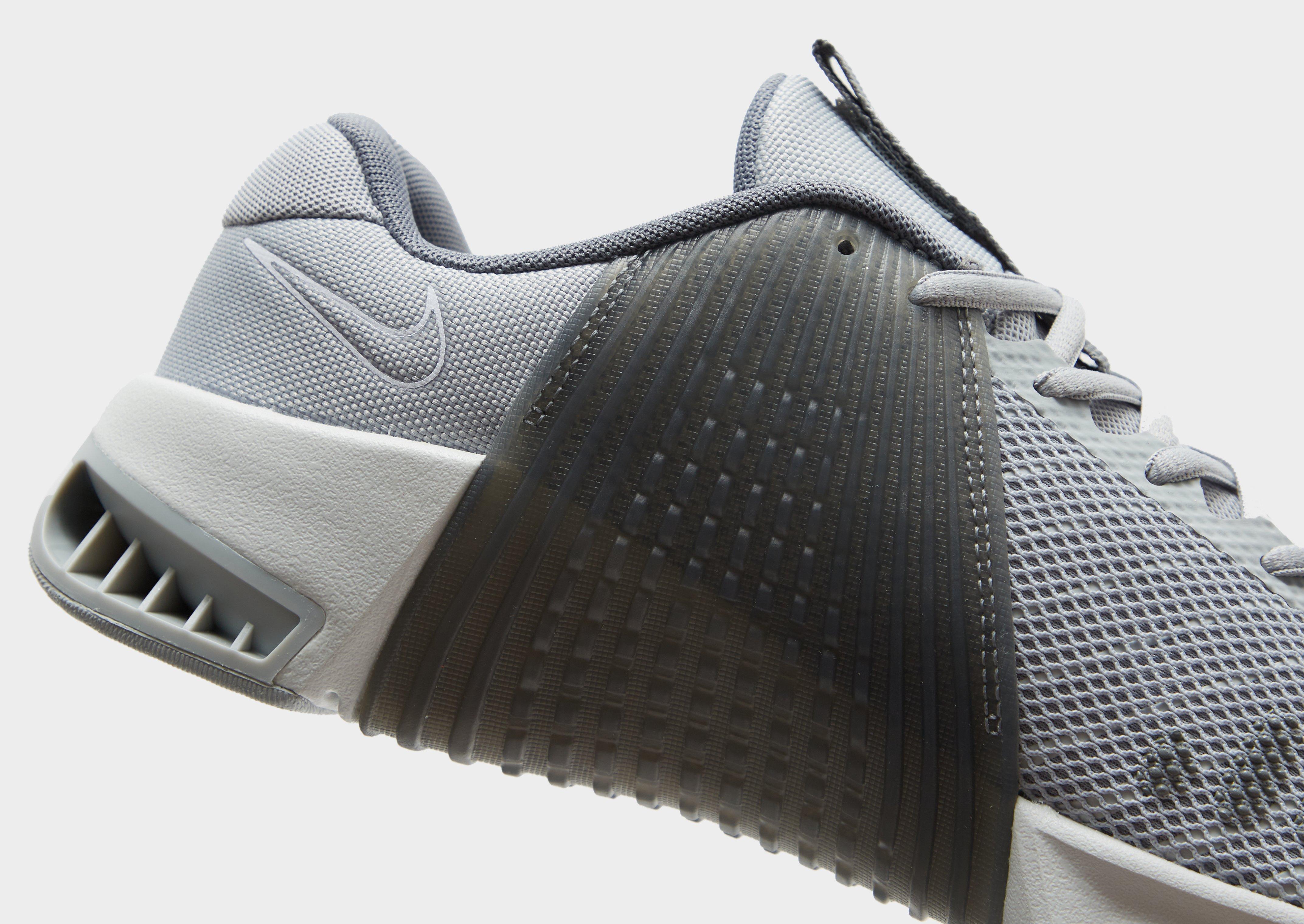 Мъжки маратонки NIKE METCON 9 DZ2617-002 Сив