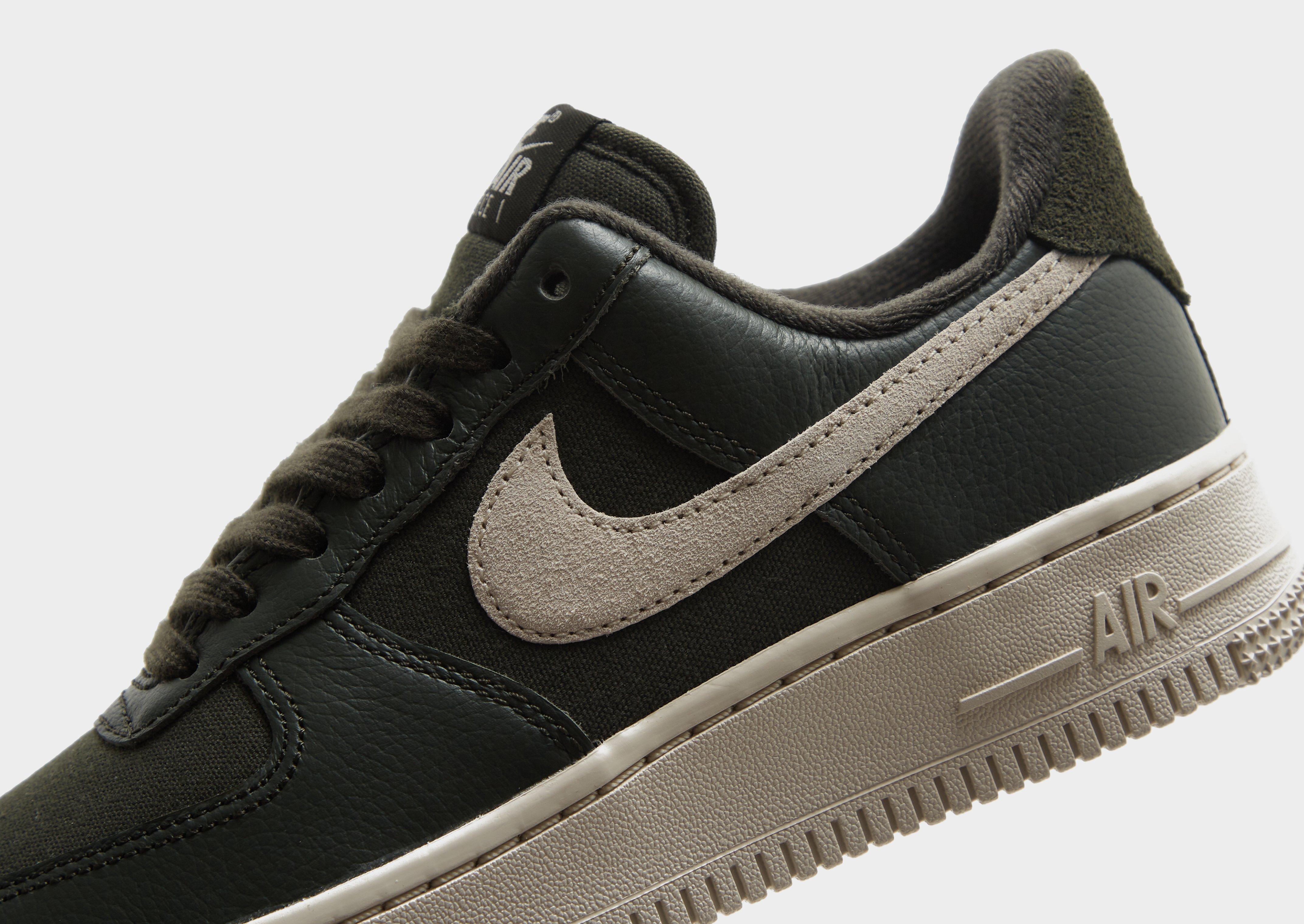 Мъжки маратонки NIKE AIR FORCE 1 '07 LX NBHD DV7186-301 Каки