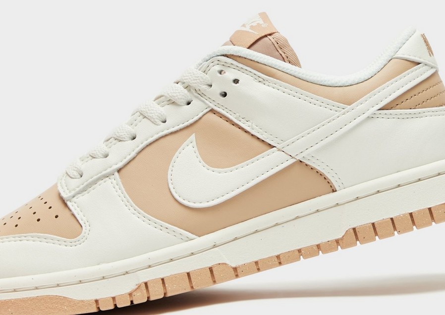 Жіночі кросівки NIKE DUNK LOW NEXT NATURE DD1873-200 Бежевий