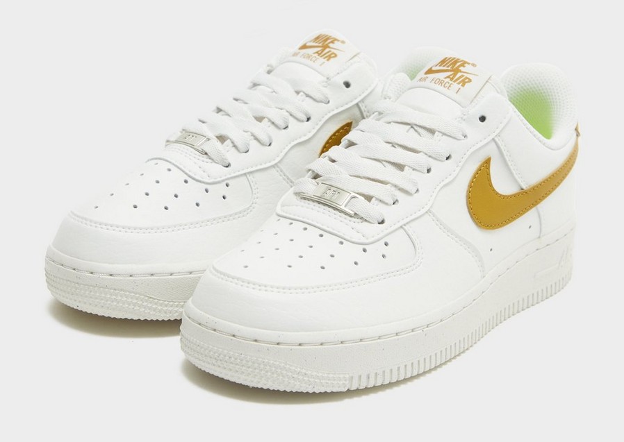Buty sneakersy damskie NIKE W AIR FORCE 1 '07 NEXT NATURE DV3808-101 Biały