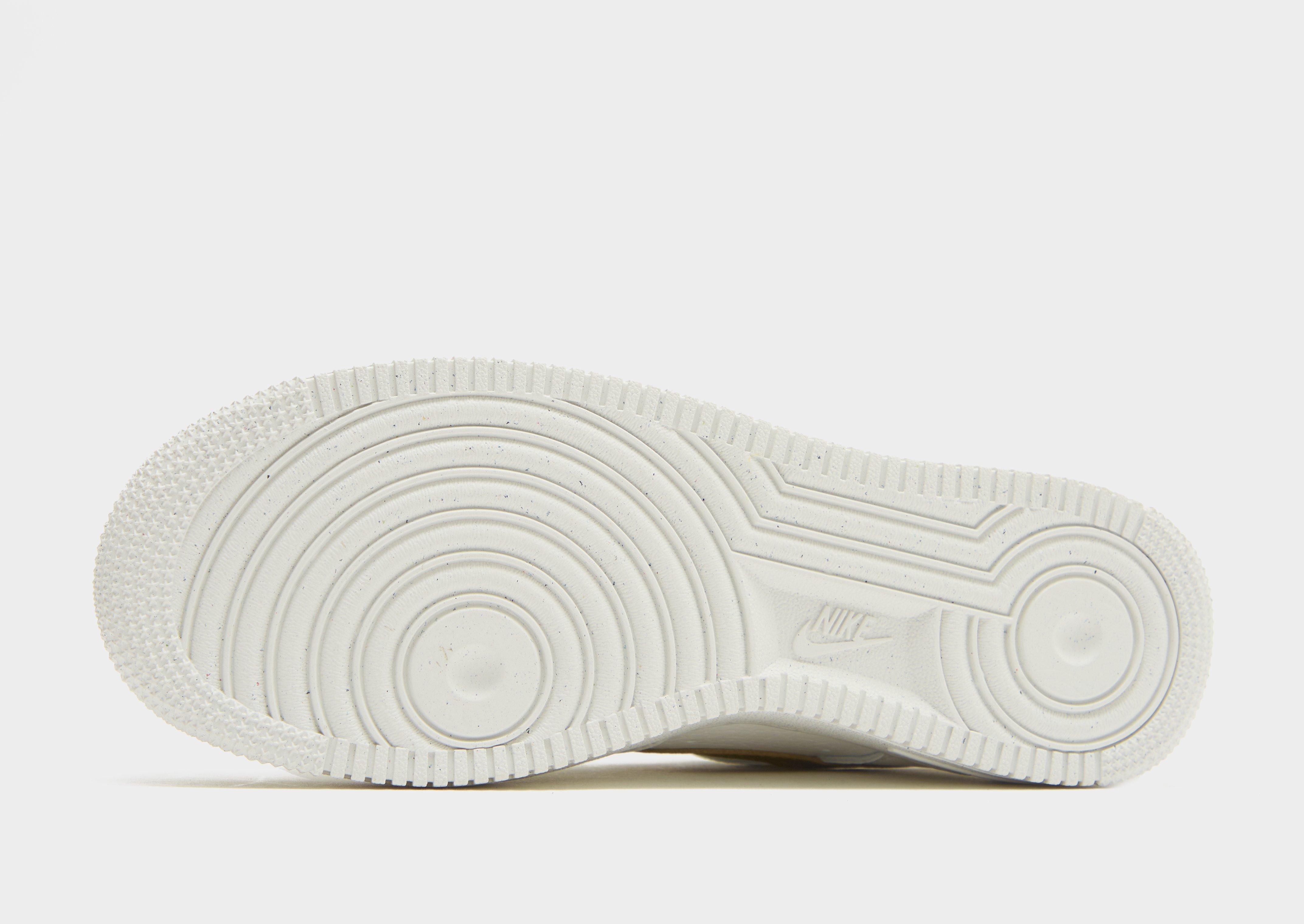 Dámske tenisky NIKE W AIR FORCE 1 '07 NEXT NATURE DV3808-101 Biela