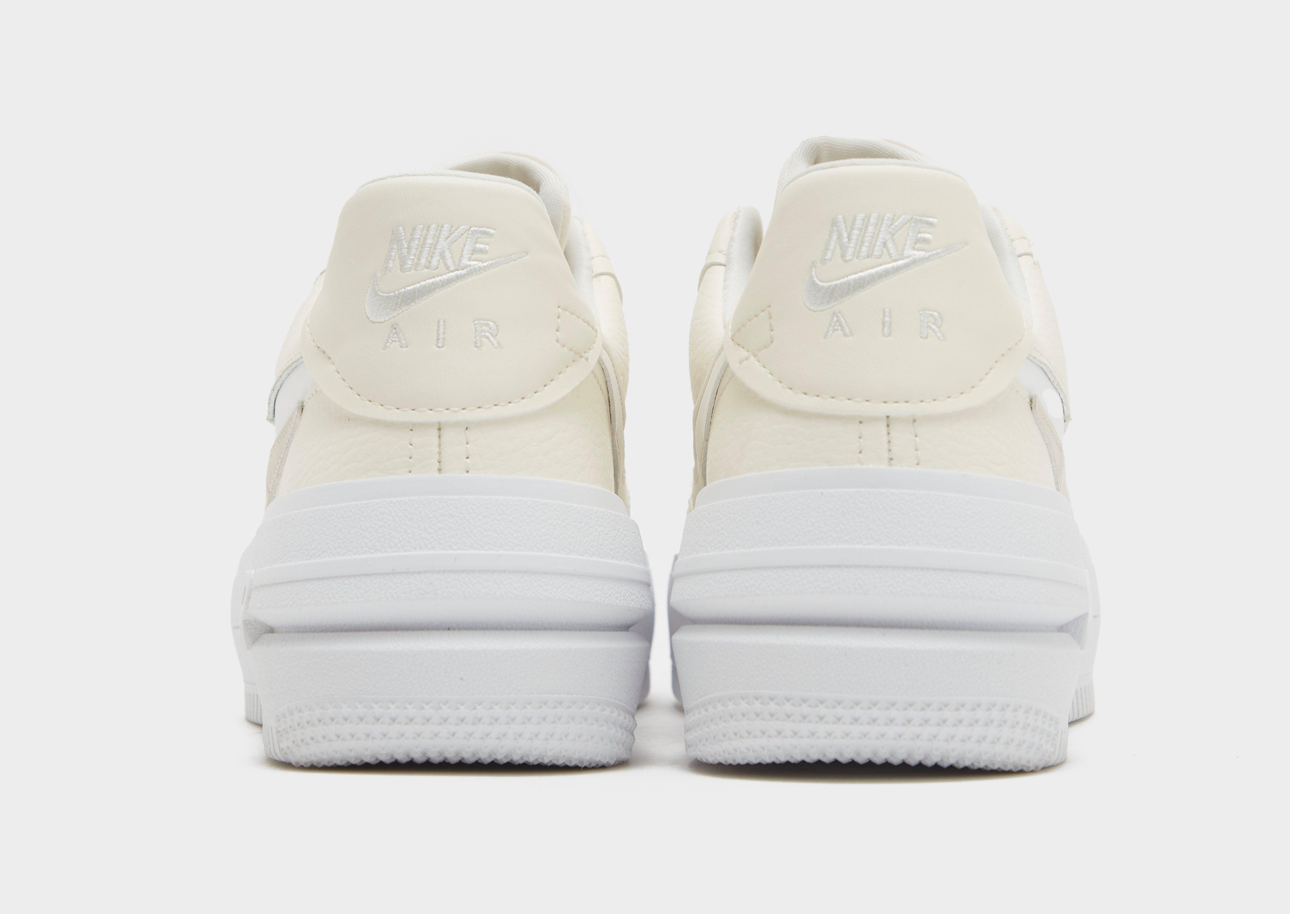 Kedai moterims NIKE W AF1 PLT.AF.ORM DJ9946-107 Rusva