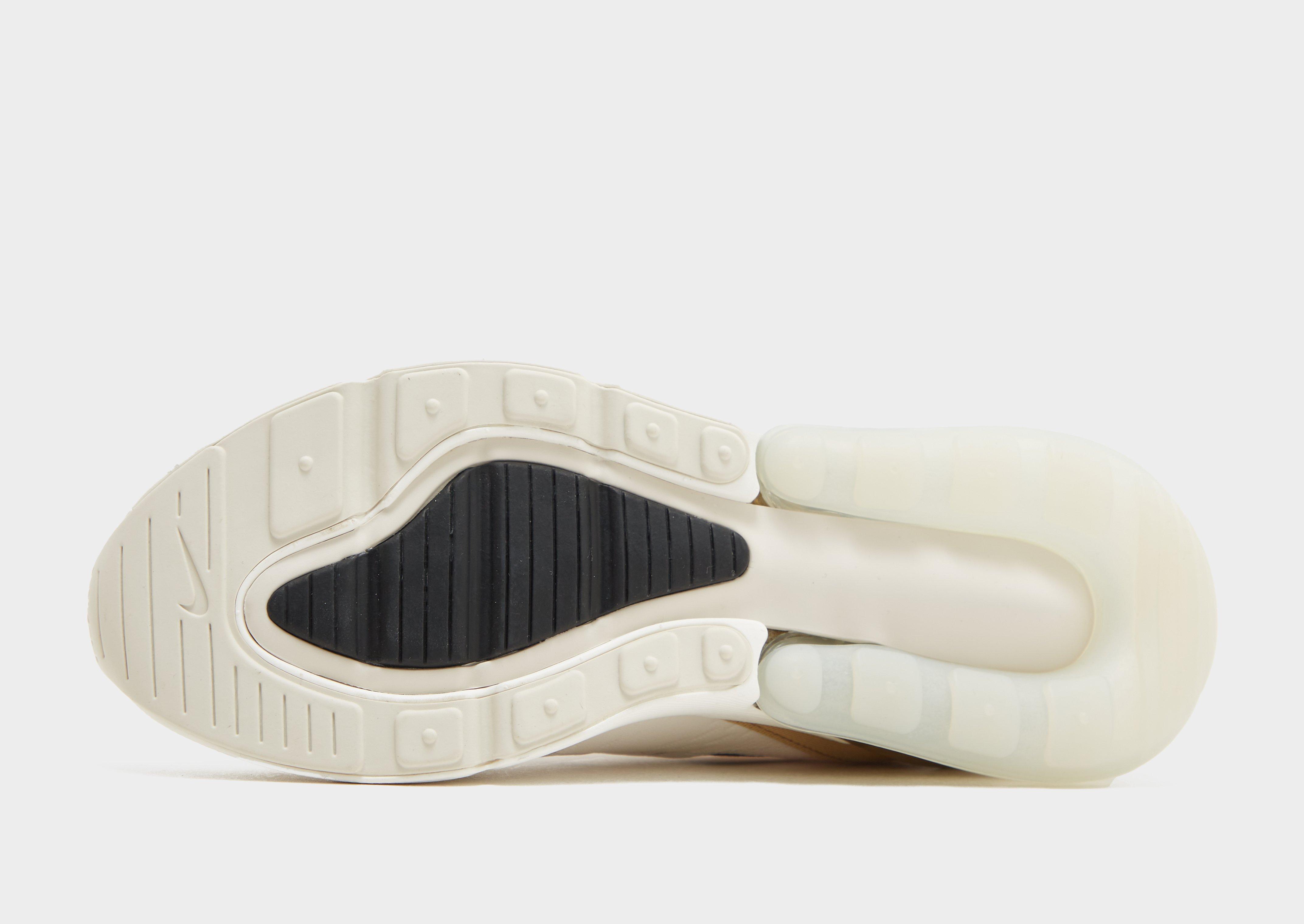 Дамски обувки NIKE W AIR MAX 270 EWT DZ7736-001 Бежов