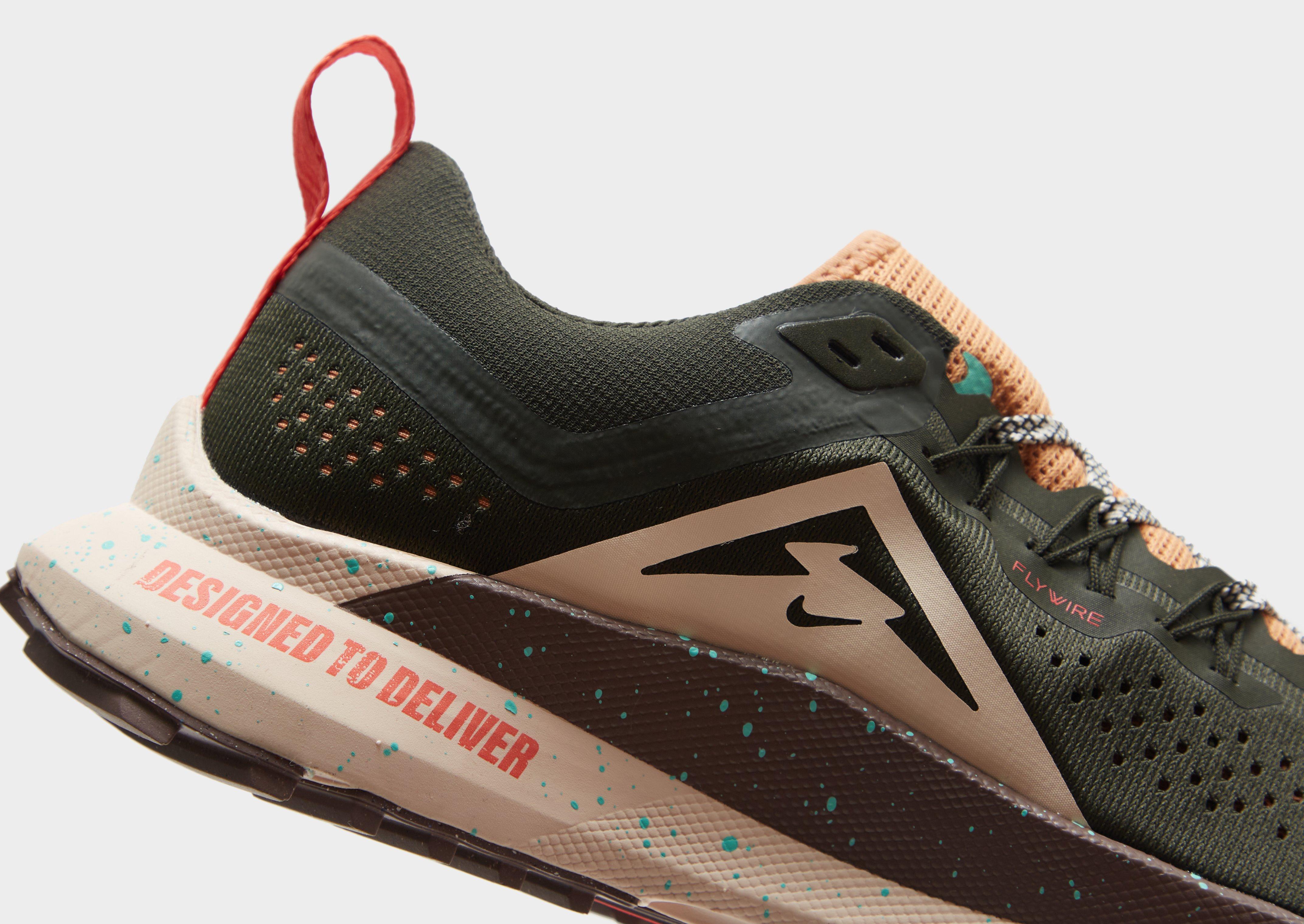 Dámska bežecká obuv NIKE REACT PEGASUS TRAIL 4  DJ6159-300 Hnědá