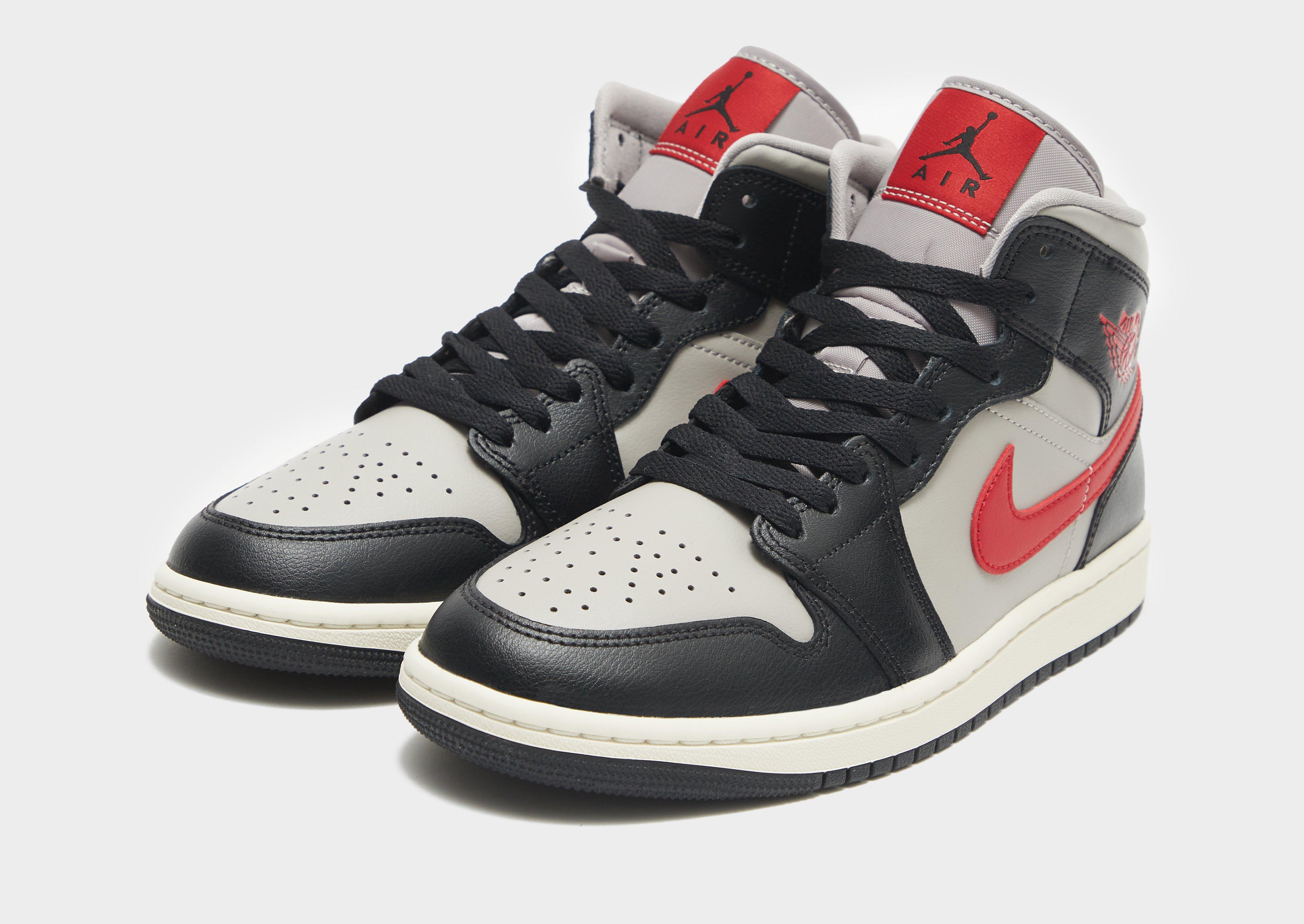 WMNS AIR JORDAN 1 MID BQ6472-060 | kolor Szary ▷ Damskie WMNS AIR JORDAN 1 MID BQ6472-060 | kolor Szary ▷ Damskie