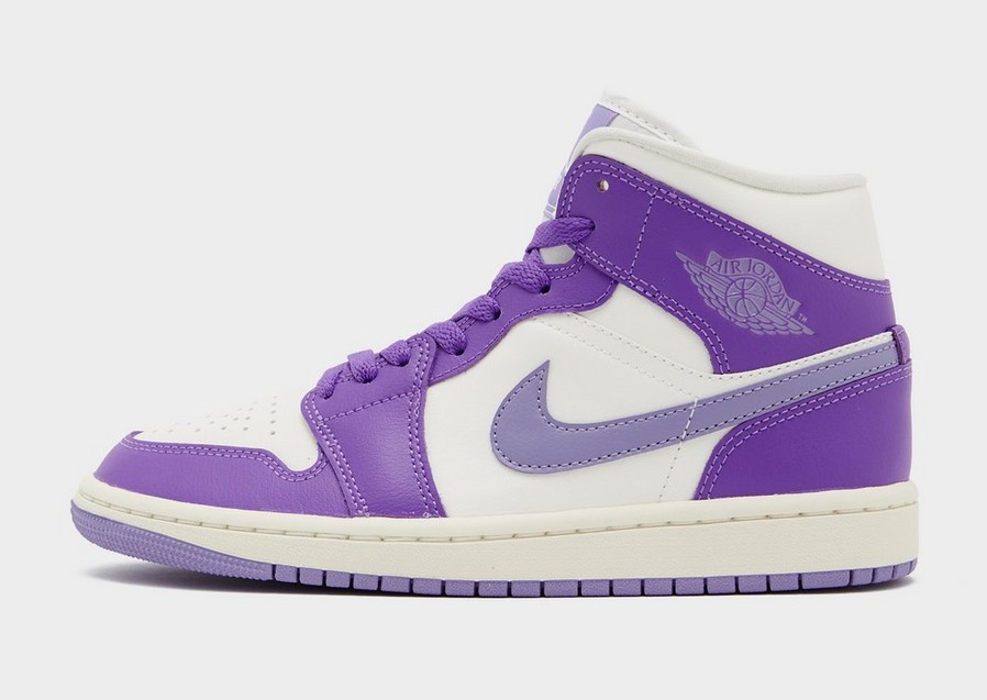 Adidași de damă WMNS AIR JORDAN 1 MID  BQ6472-504 Violet