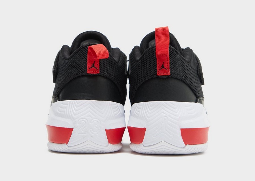 Gyerek sneakers JORDAN STAY LOYAL 2 DQ8399-006 Fekete