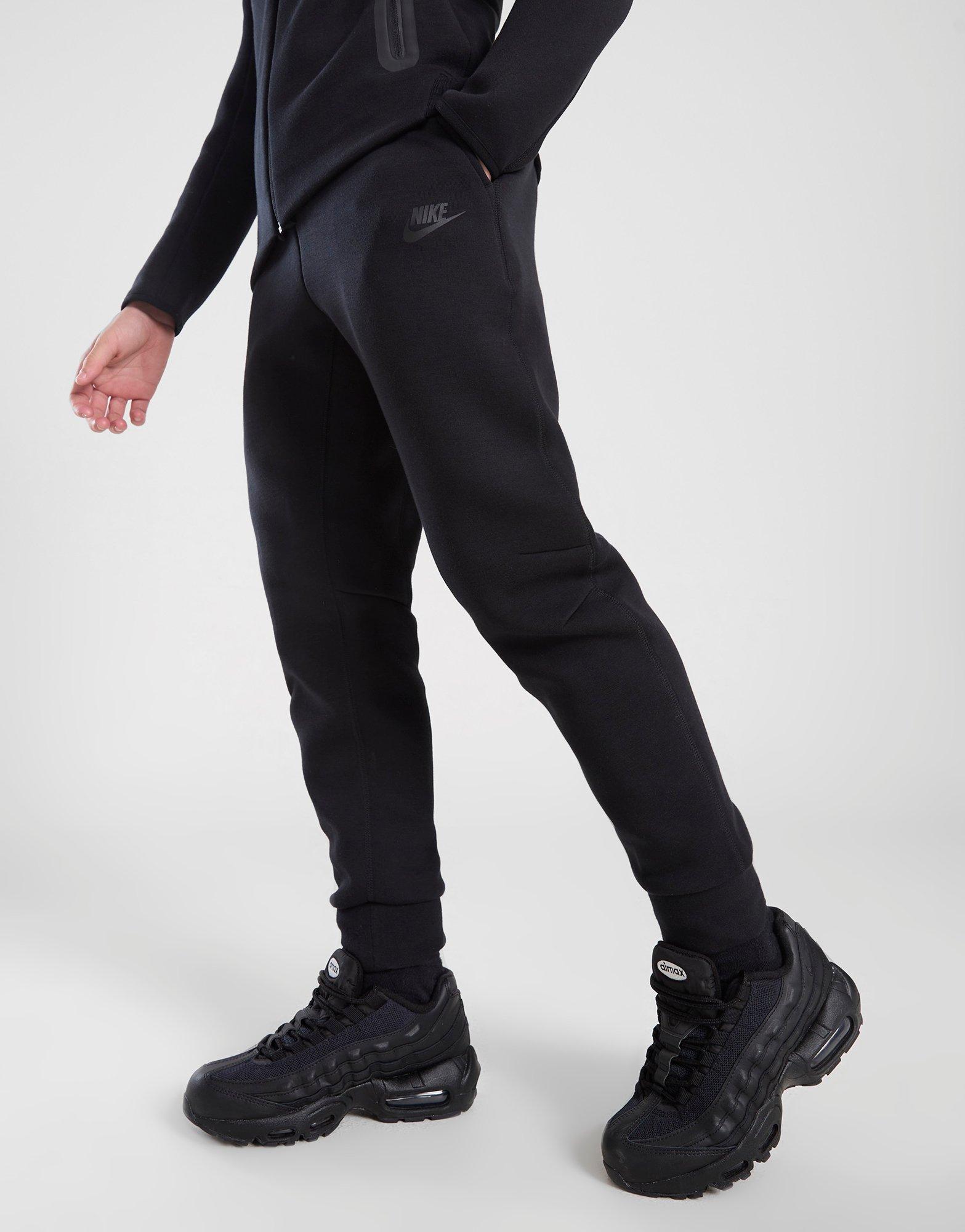 Dětské kalhoty NIKE KALHOTY  NSW TECH FLC PANT B FD3287-010 Černá