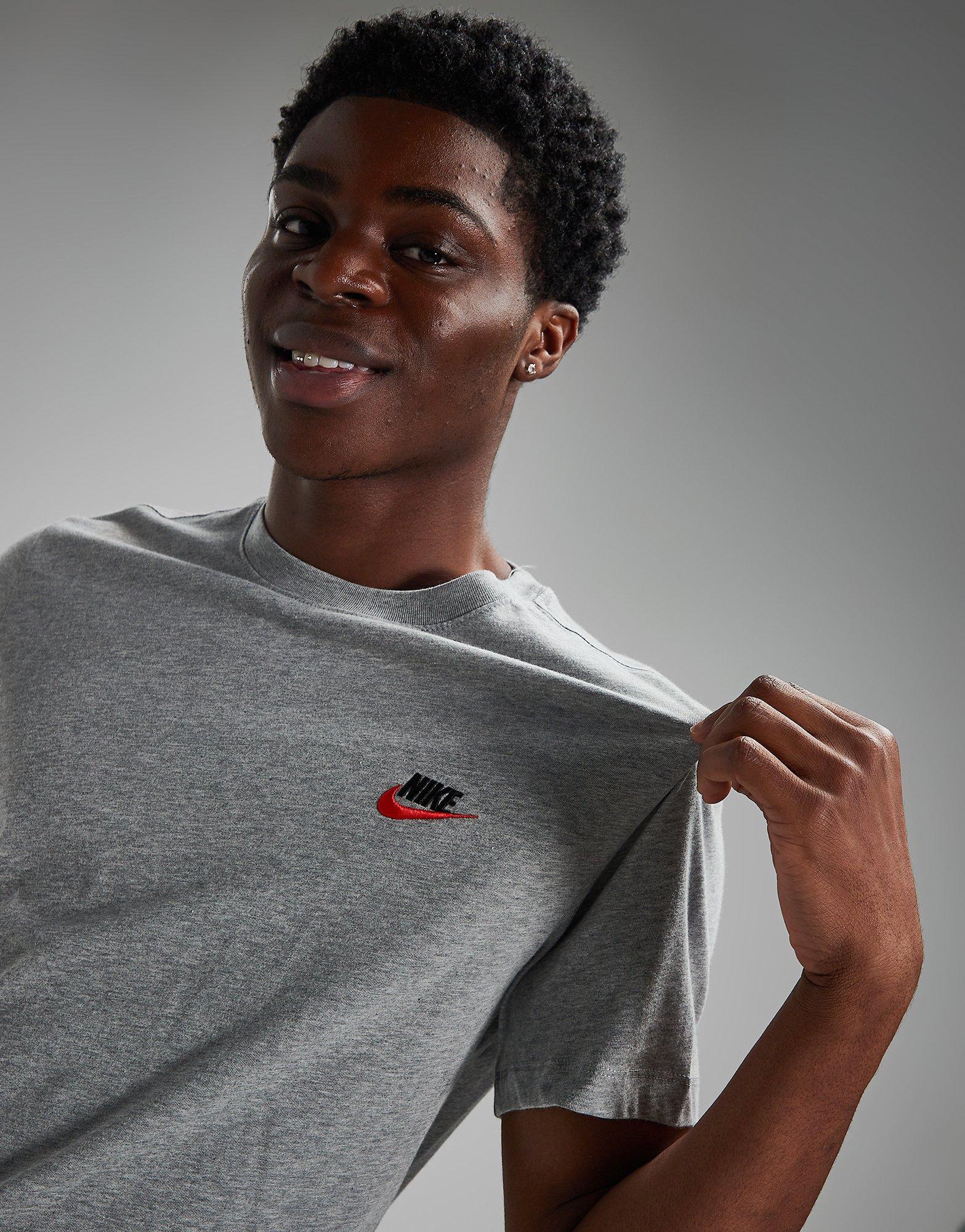 Мъжка тениска NIKE ТЕНИСКА M NSW CLUB DT TEE FD1184-063 Сив